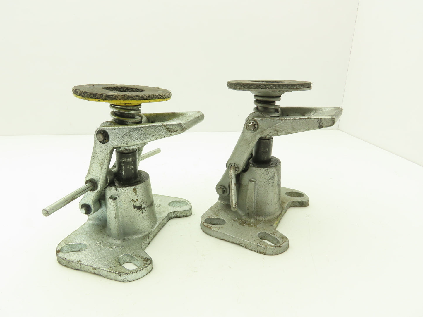 Bona 3256 Floor Lock Cast Iron 6" Relaxed 7-1/2" Extended/Locked Lot of 2