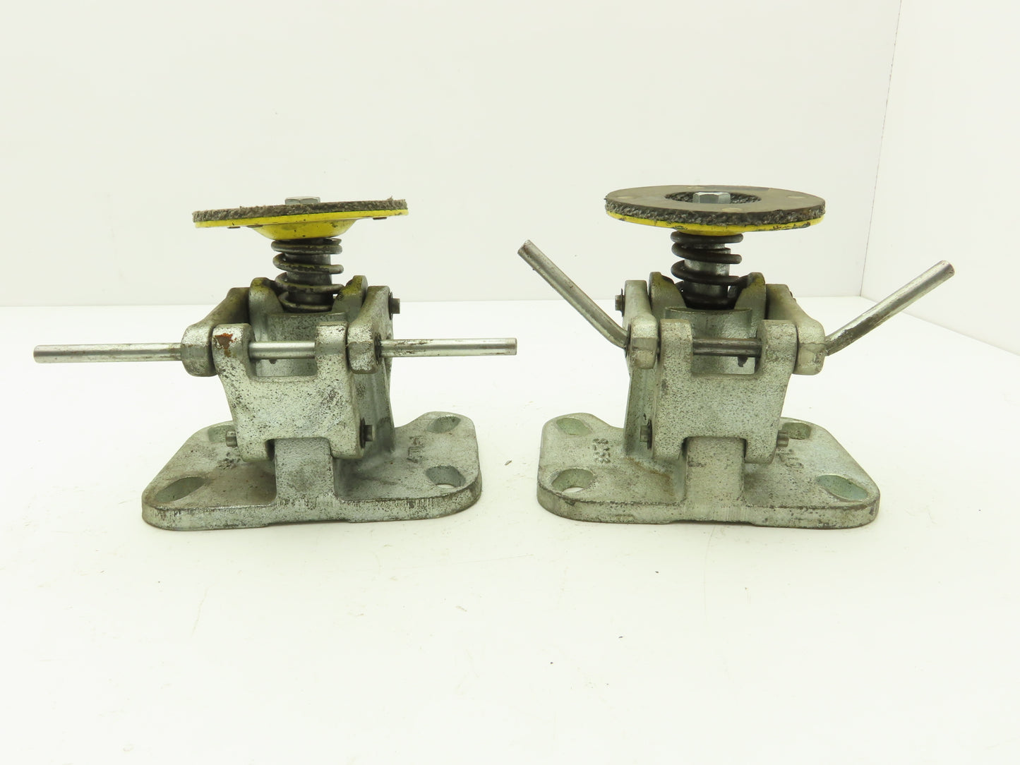 Bona 3256 Floor Lock Cast Iron 6" Relaxed 7-1/2" Extended/Locked Lot of 2