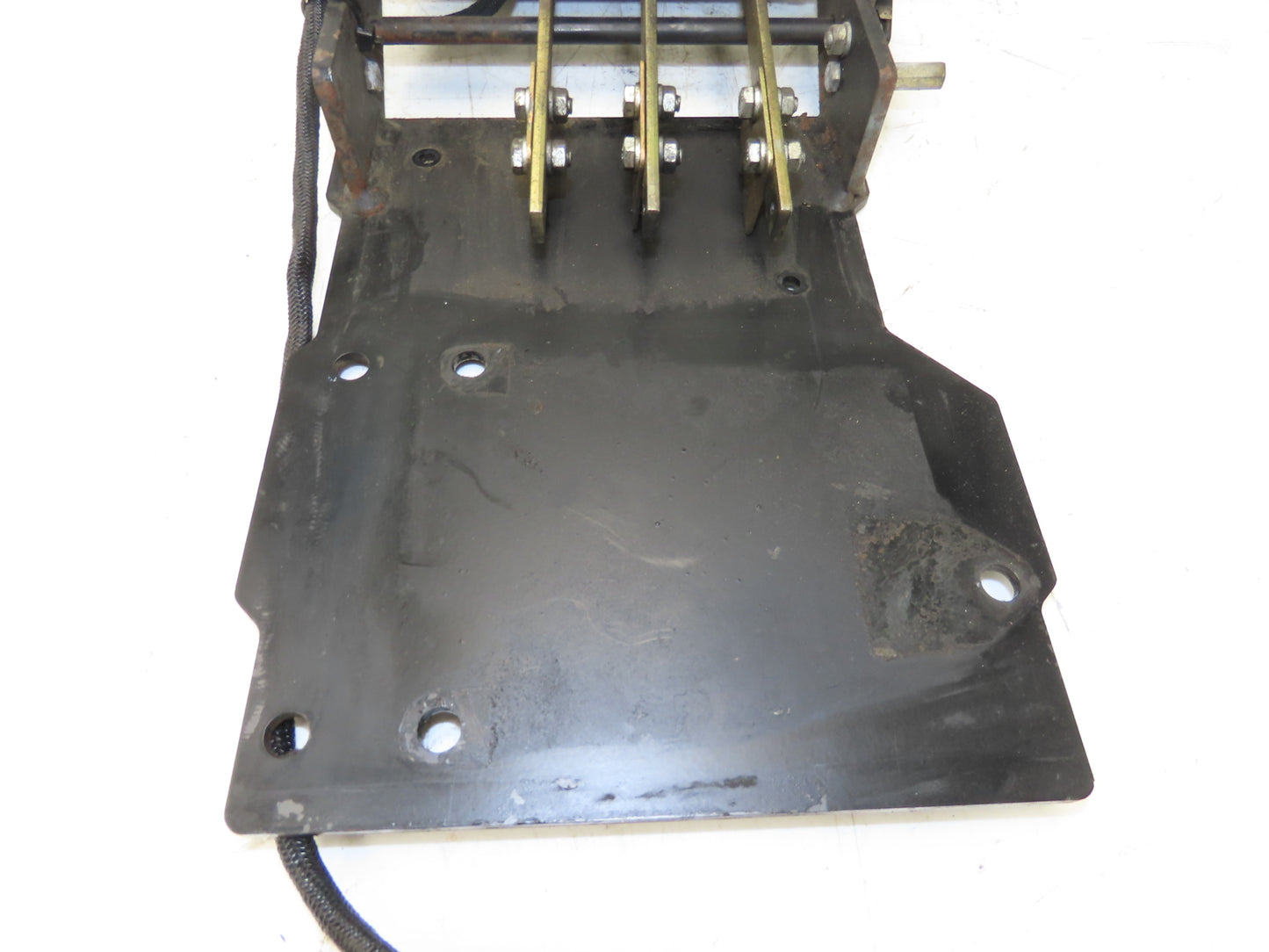 Yale ERP035TF Forklift Three Lever Hydraulic Control Lift Tilt & Shift W/Cover