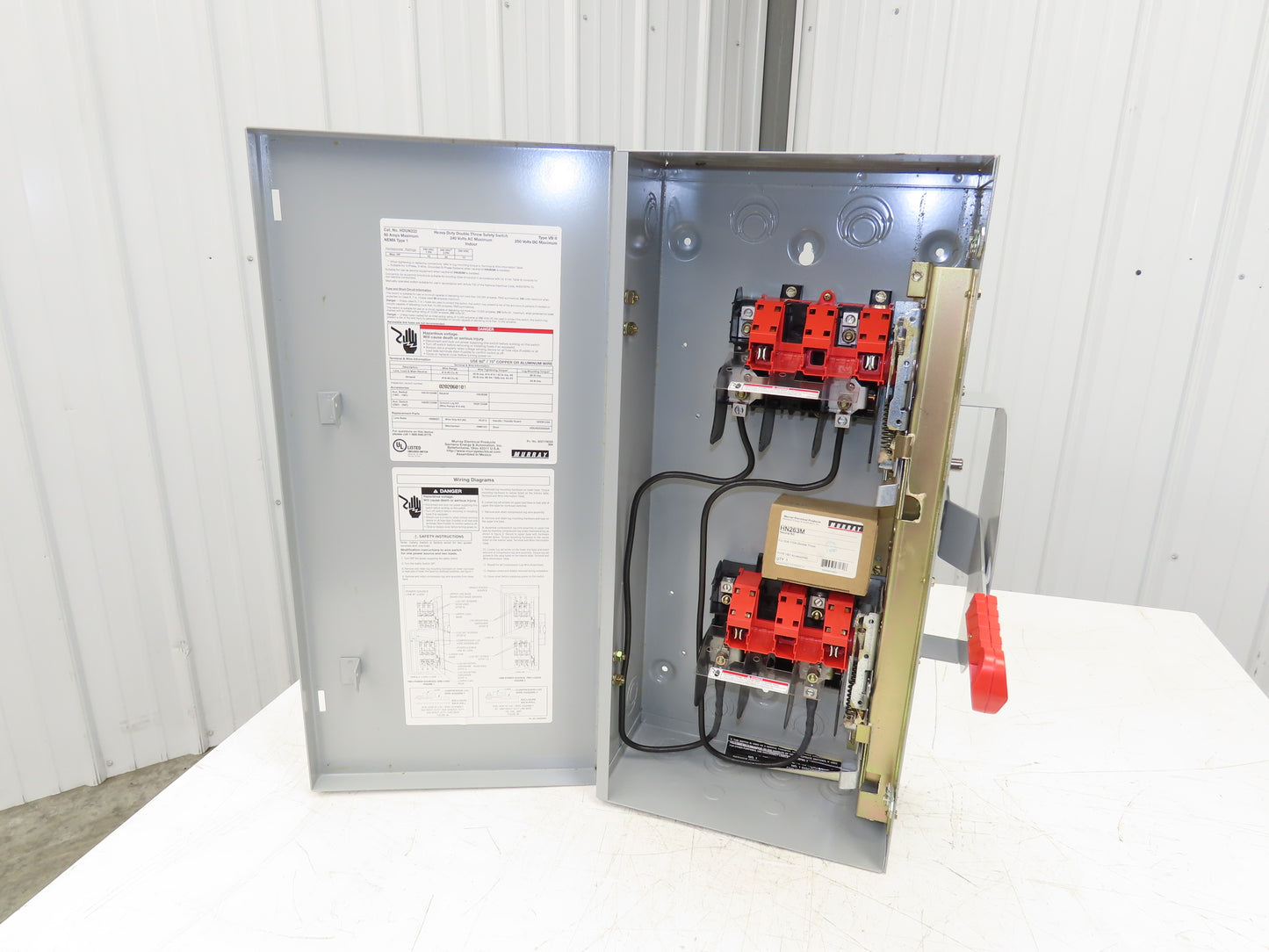 Siemens Murray Double Throw Disconnect Switch Manual Transfer 60A 240V 1Ph