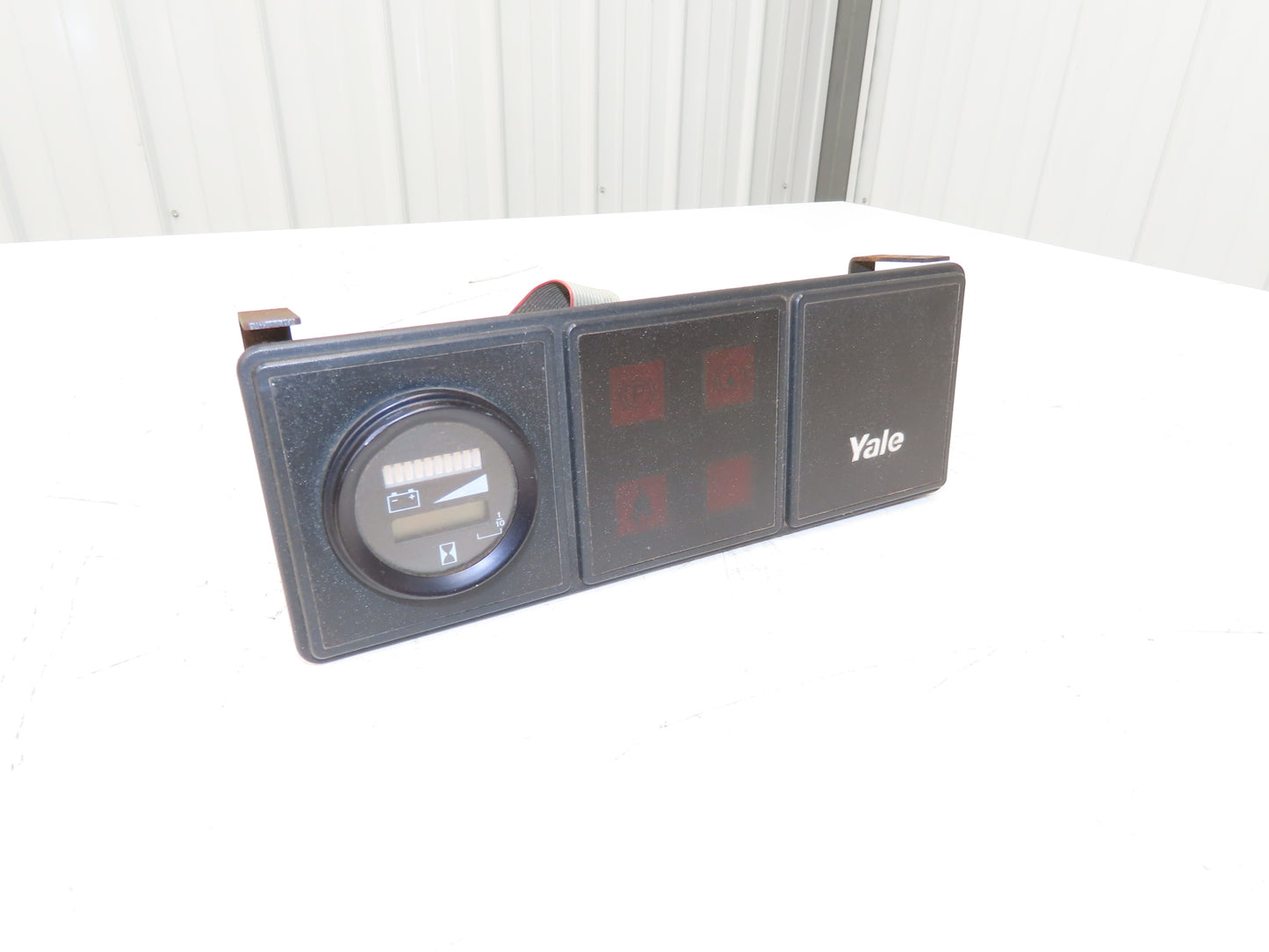 Yale Forklift Display Battery Level Hour Meter & Light Indicator Off ERP035TF