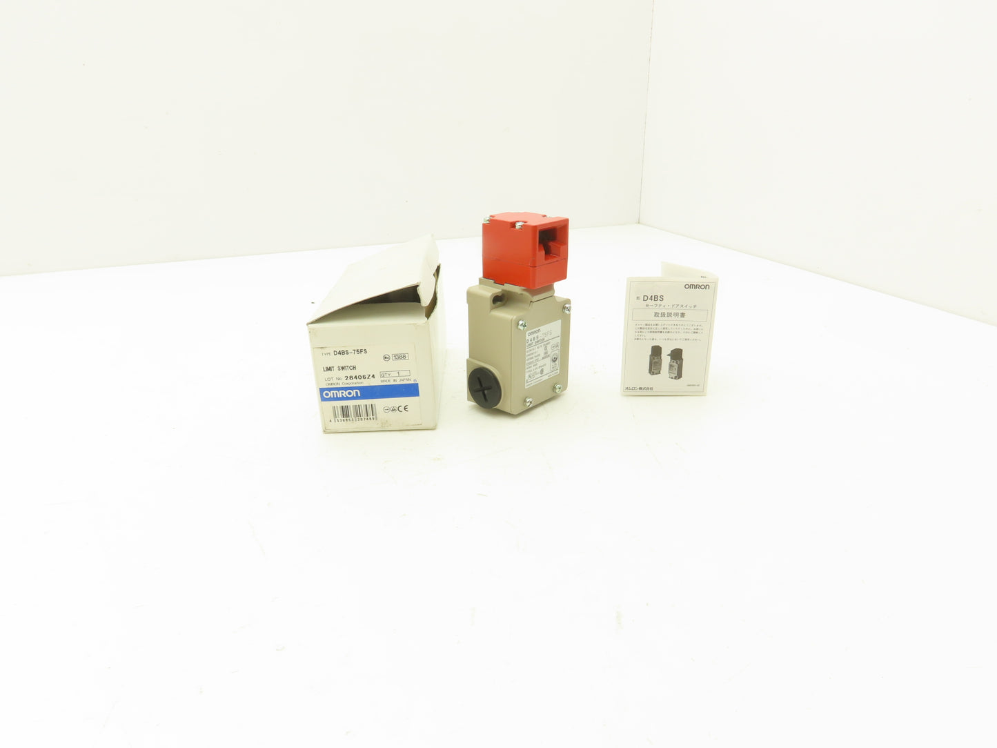Omron D4BS-75FS Solenoid Interlock Limit Switch Safety Door 2A/400V