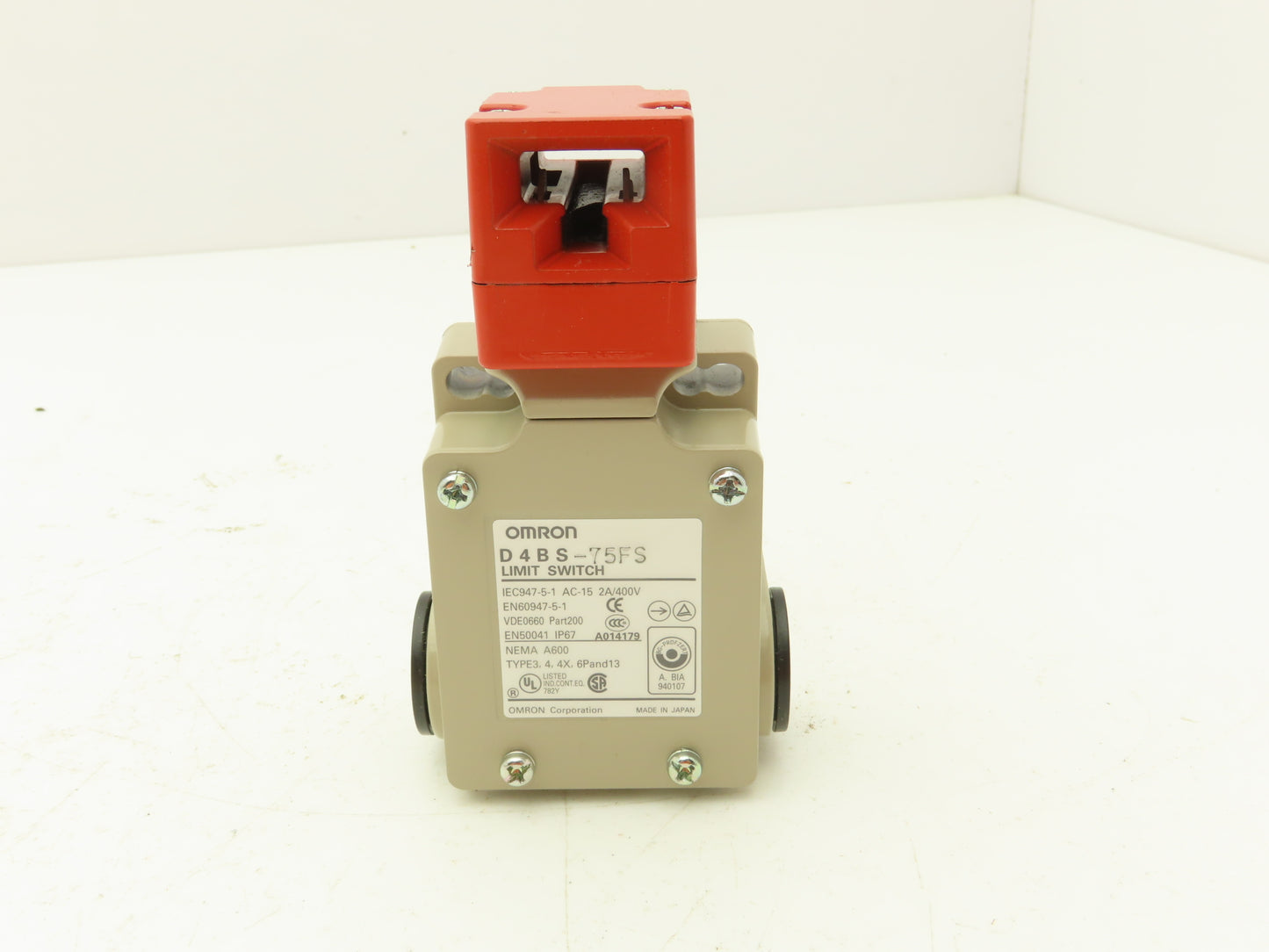 Omron D4BS-75FS Solenoid Interlock Limit Switch Safety Door 2A/400V