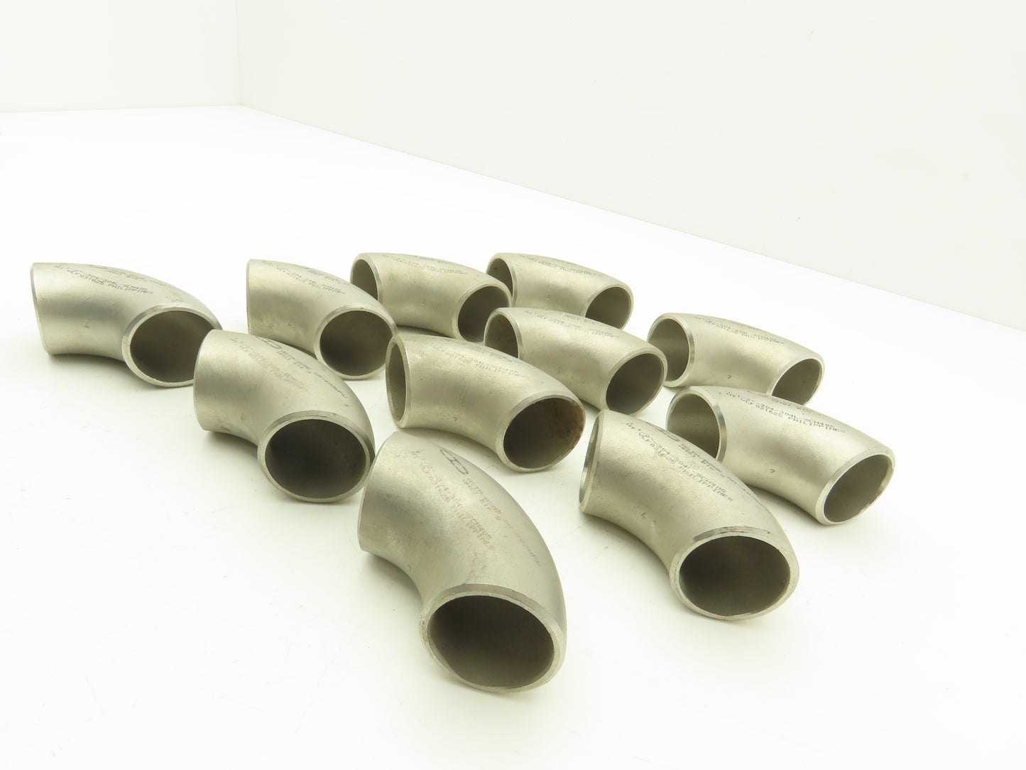 CID 304L SCH 40 Stainless Steel 90° Elbow 1-1/2" Butt Weld SA-403WPW  Lot of 11