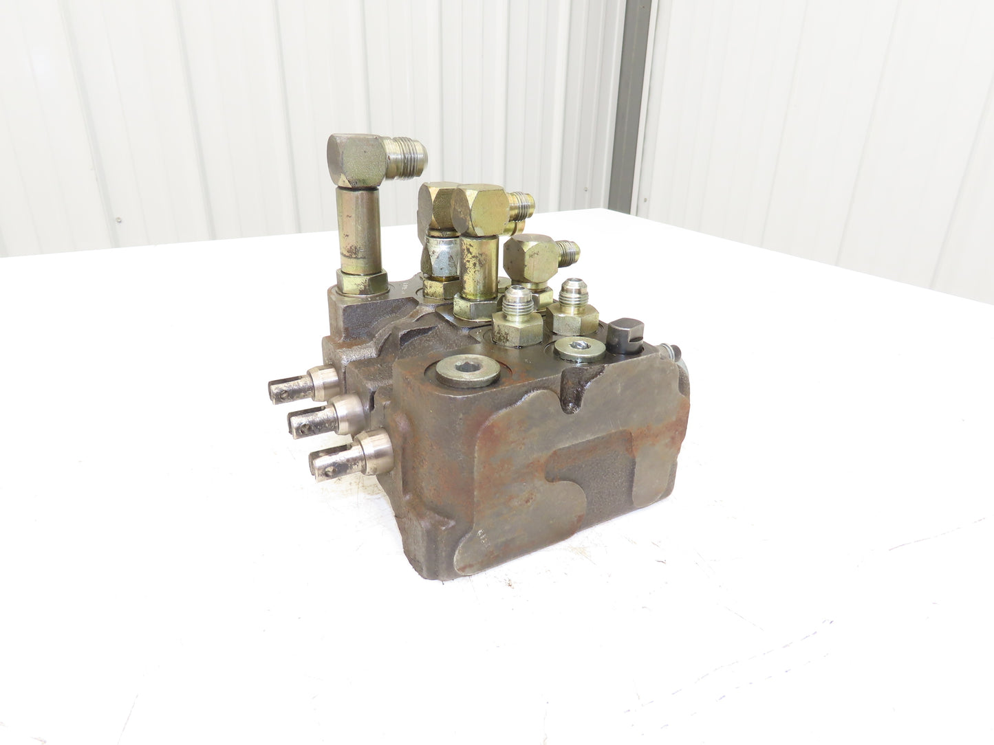 Yale Hydraulic 3-Spool Forklift Mast Control Valve Off ERP035TF