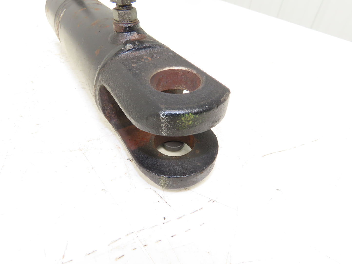 Yale 8602607 Forklift Hydraulic Cylinder 135mm Stroke Removed From ERP035TF