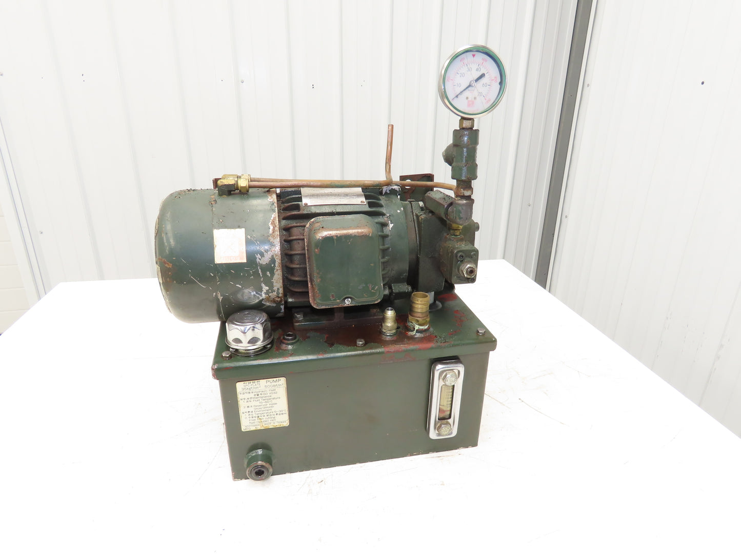 Northman VPVC-F12-A2-10 Hydraulic Power Unit 1/2Hp 3.2GPM 500PSI 2.5G Tank 200V