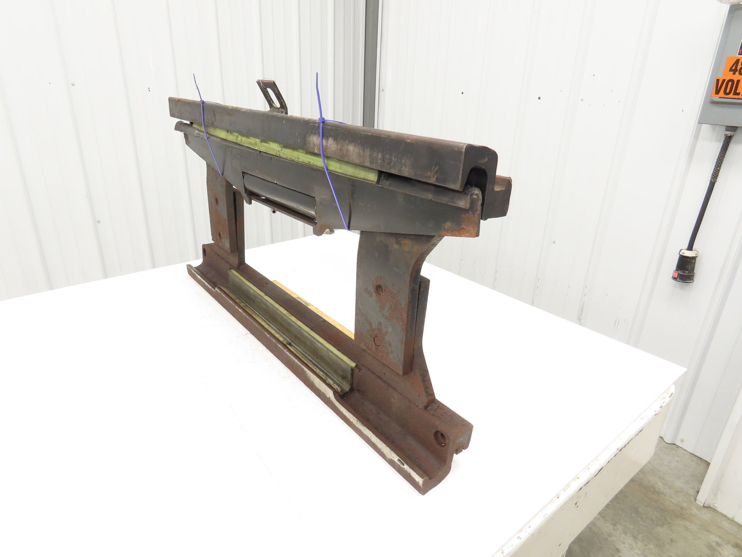 Yale SS1.00-2.50.977-50424 Forklift Side Shift 16" Class 2 Fork 38.5" Chassis