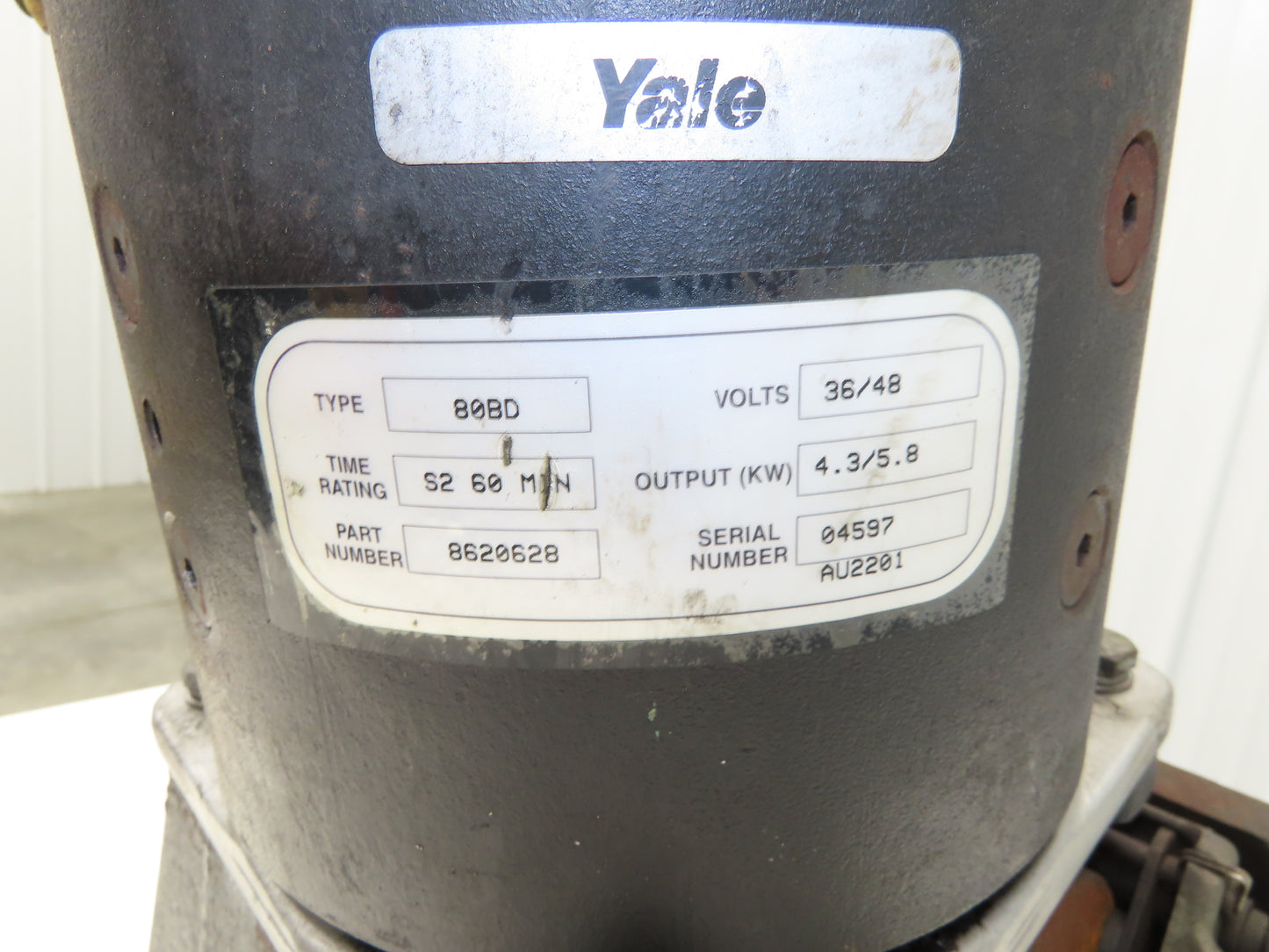 Yale 8620628 Forklift Front Right Drive Axle & Motor 5-Lug Removed From ERP035TF