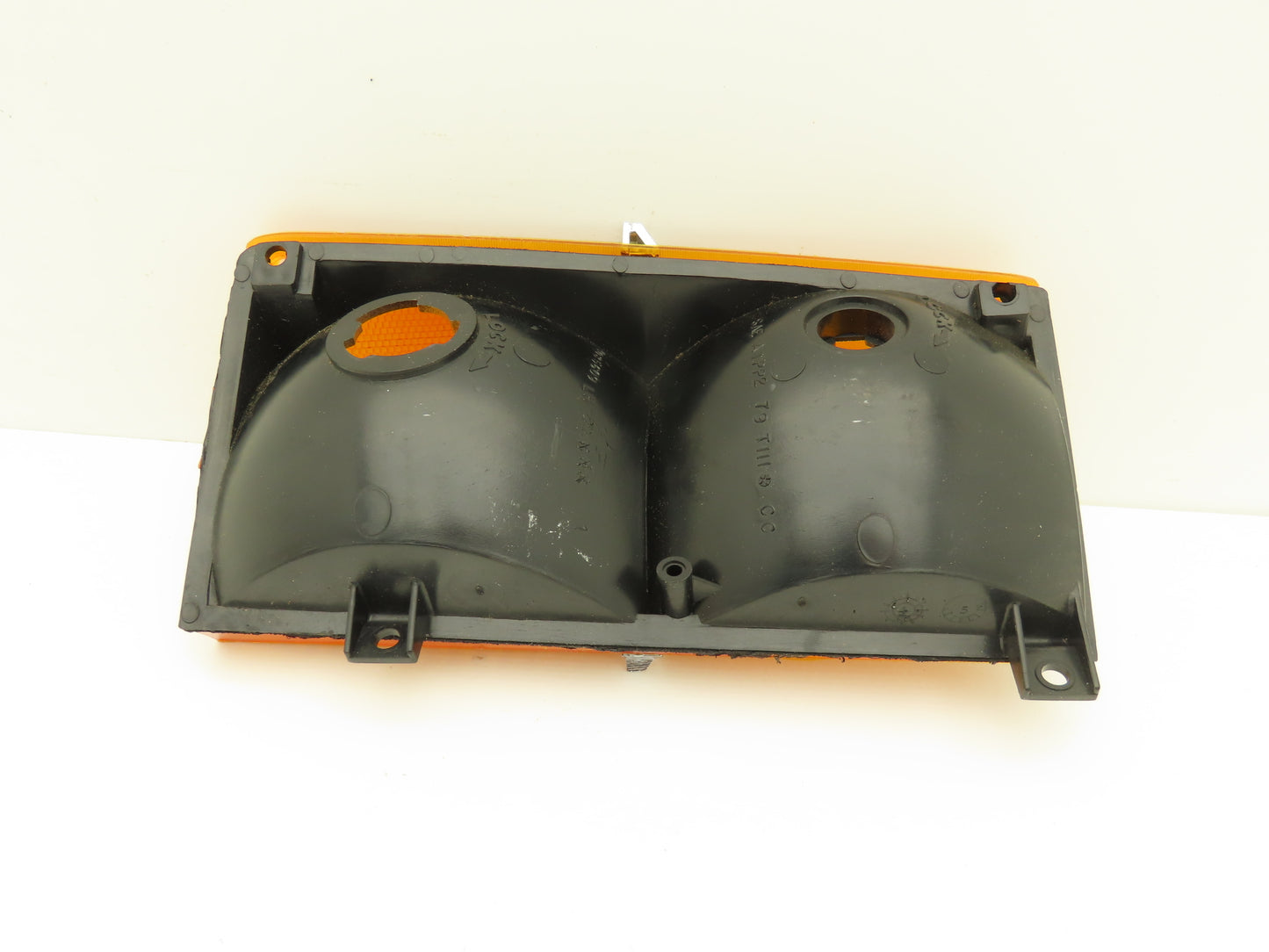 Mopar Chrysler 4085607 Front Turn Signal Lens for B150 Van 1984-1985 Genuine