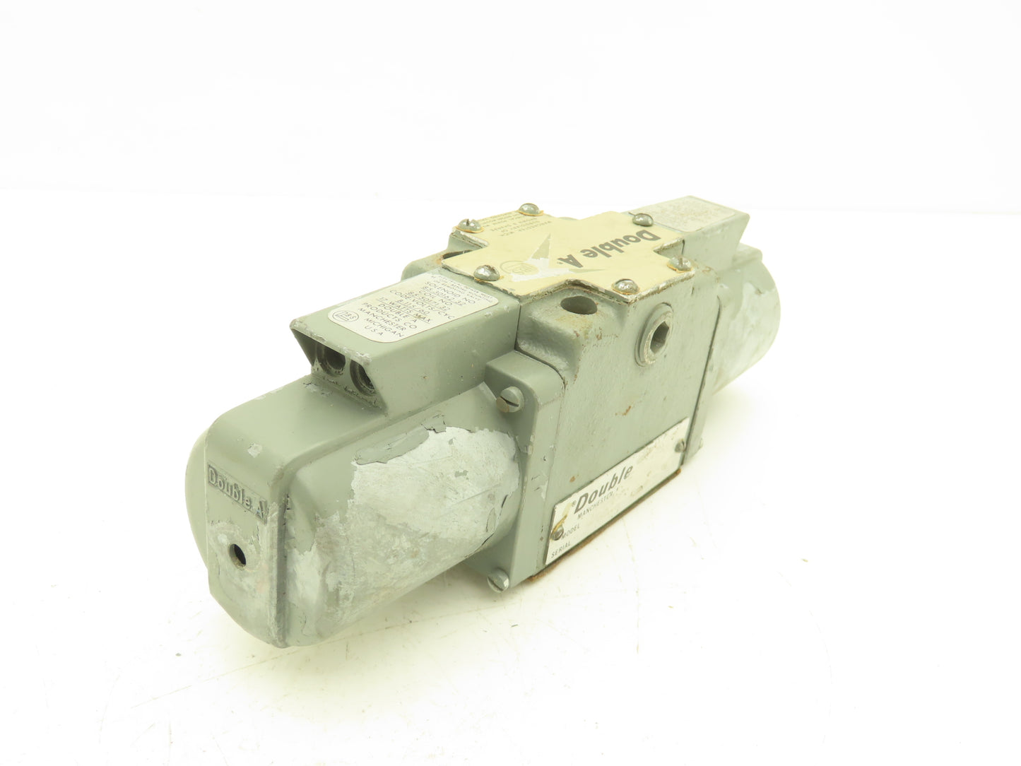 Double A QF-01-C-1002 Hydraulic Directional Valve 115V 60Hz