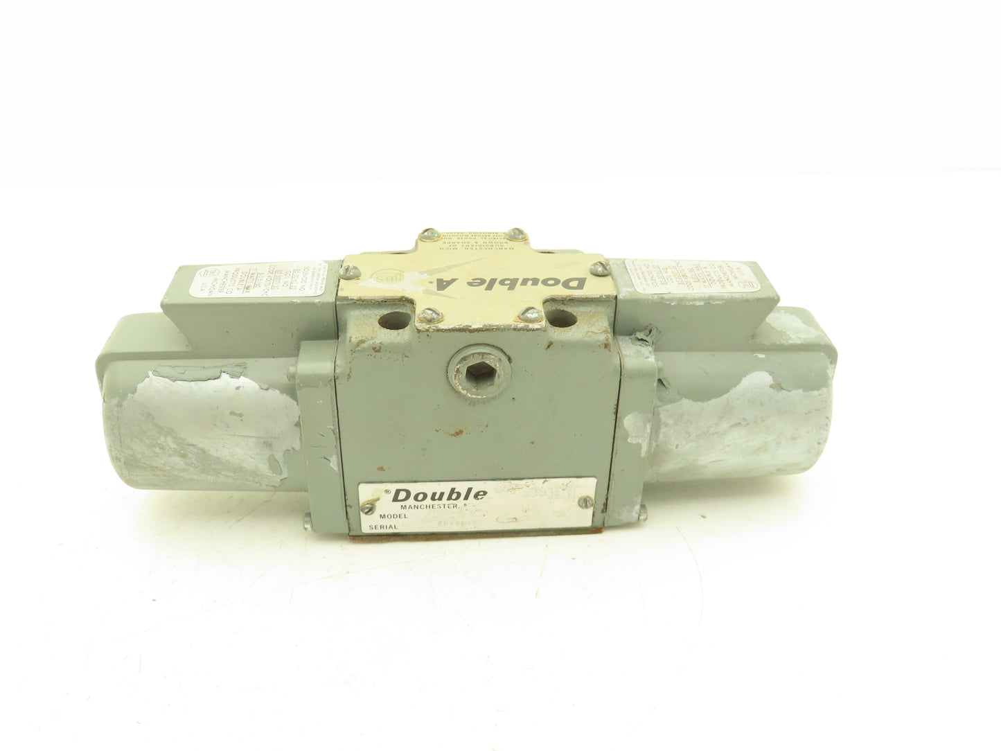 Double A QF-01-C-1002 Hydraulic Directional Valve 115V 60Hz