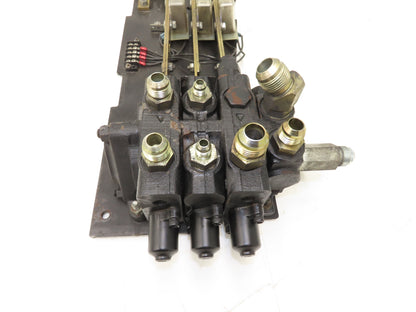 Yale Hydraulic 3-Spool 3 Lever Forklift Mast Control Valve Assembly Off ERC080