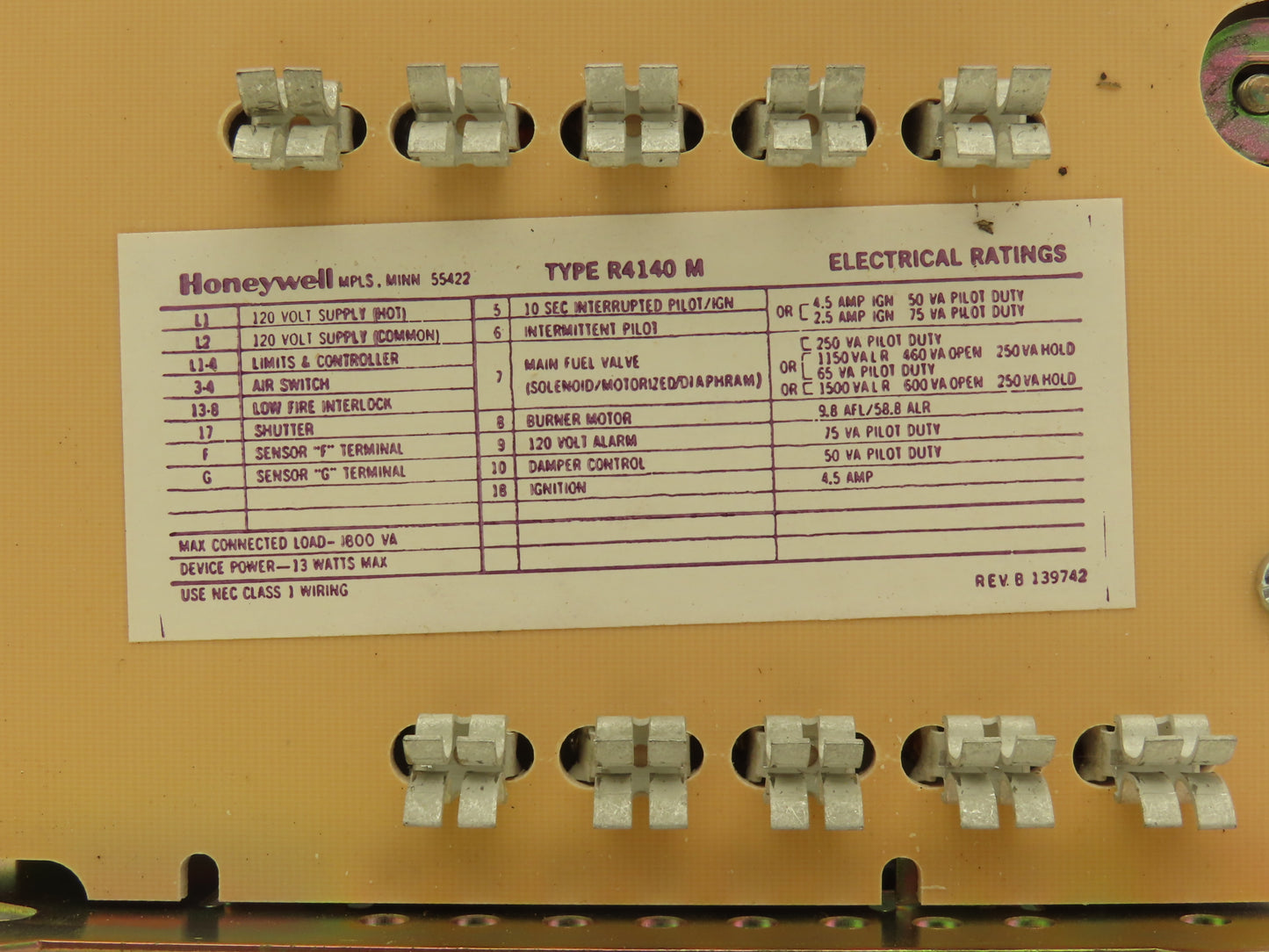 Honeywell R4140M1053 Flame Control