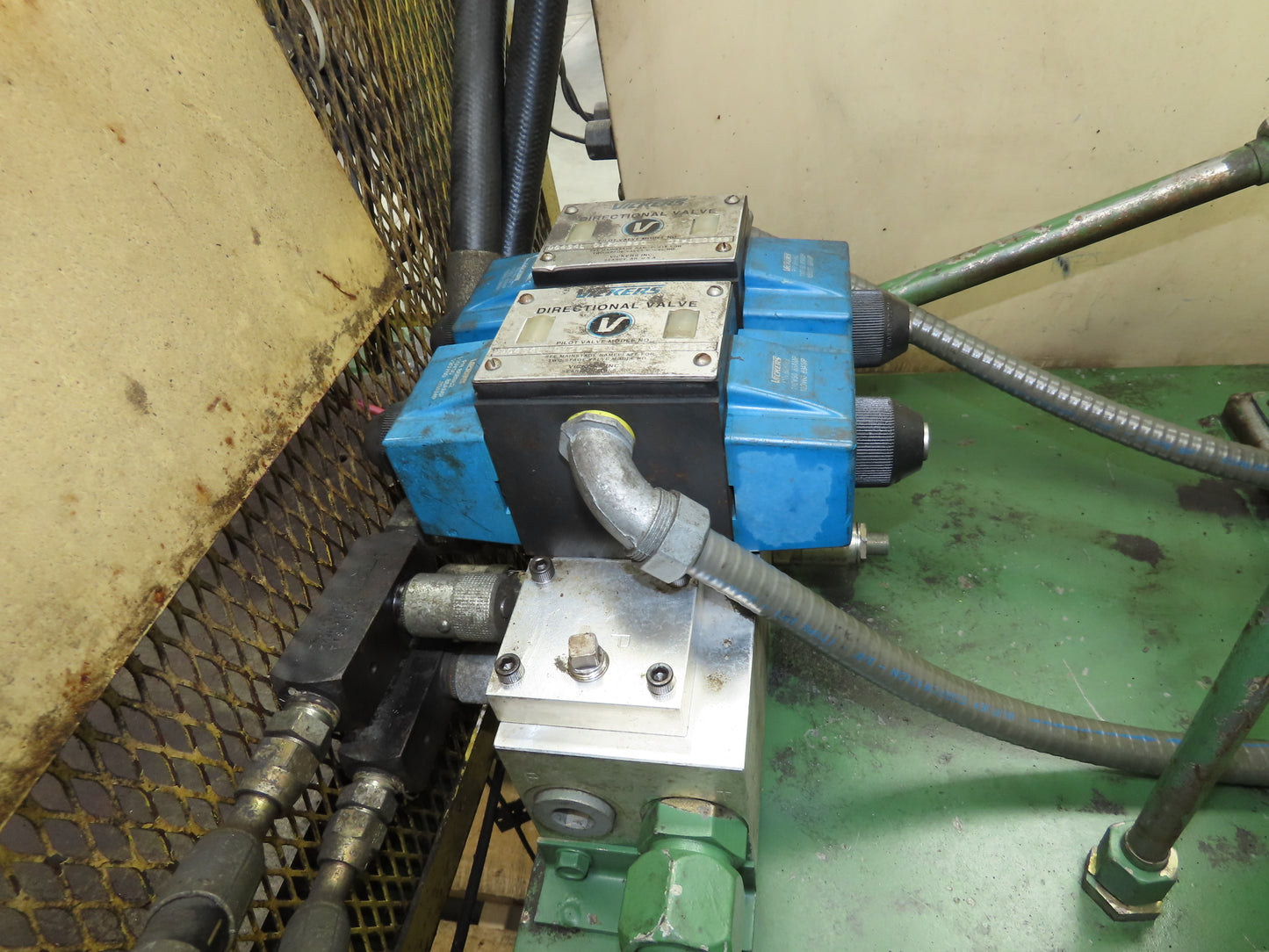 Hydraulic 42 Ton Press 6" Stroke Punch Die 10Hp 230/460V 3Ph Parker Pump