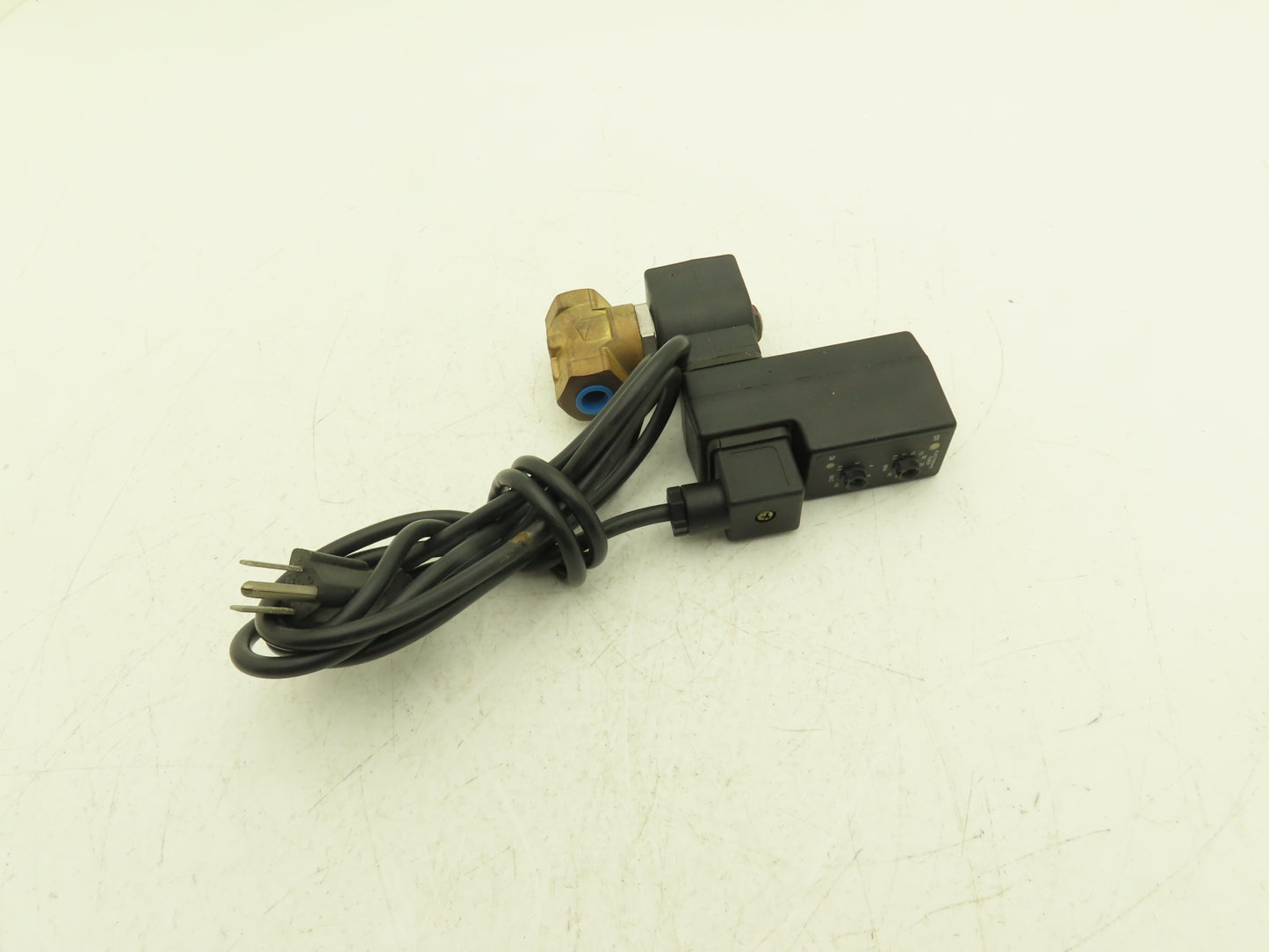 Parker 7321KBY61640L5D1D7P3 Skinner Solenoid Valve 110V 60Hz 10W 3-300PSI Timed