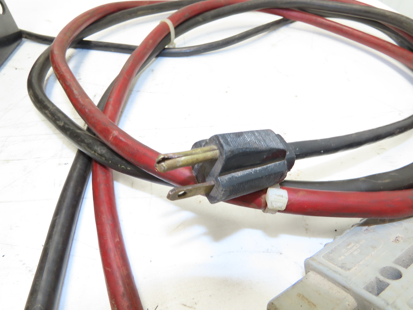 Hawker PAC1240 KW Powerstroke Battery Charger 24V 12 Cell 40 Amp 120V 1Ph 380AH