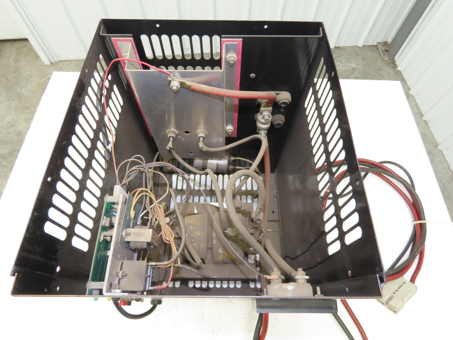 Hawker PAC1240 KW Powerstroke Battery Charger 24V 12 Cell 40 Amp 120V 1Ph 380AH