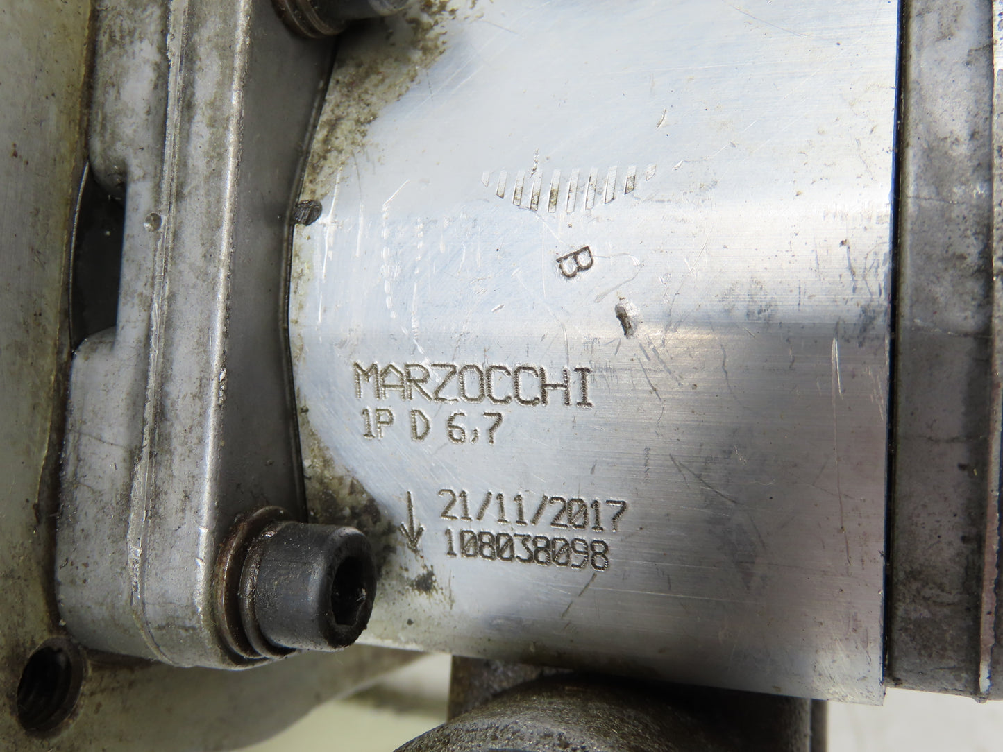 Marzocchi 1P D 6.7 Hydraulic Gear Pump 6.4 L/min 3600psi 0.9kw 230/460V 3PH