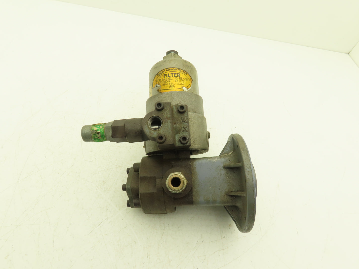 Nippon TOP-208HWMC PVDE Trochoid Hydraulic Oil Pump w/Filter IEC C-Face Flange