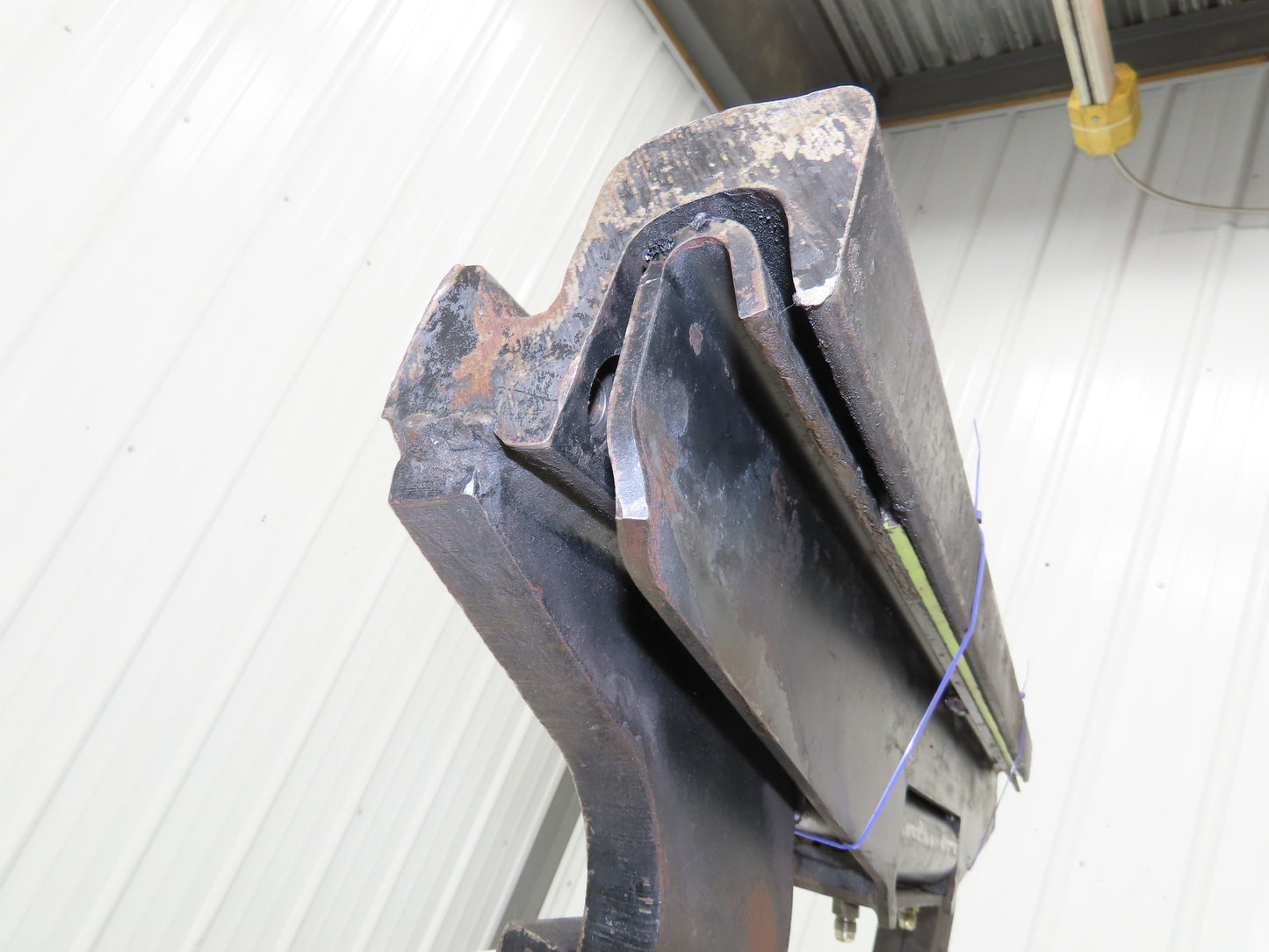 Yale SS3.00-4.50.1067-506250531 Forklift Side Shift 20" Class 2 Fork 42" Chassis