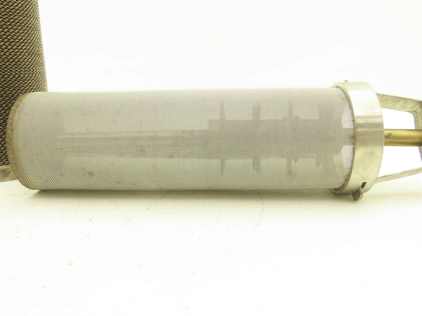 Mindeco 4330-00-035-9377 Basket Assy w/Removable Magnetic Basket 2.7" OD 7" Deep