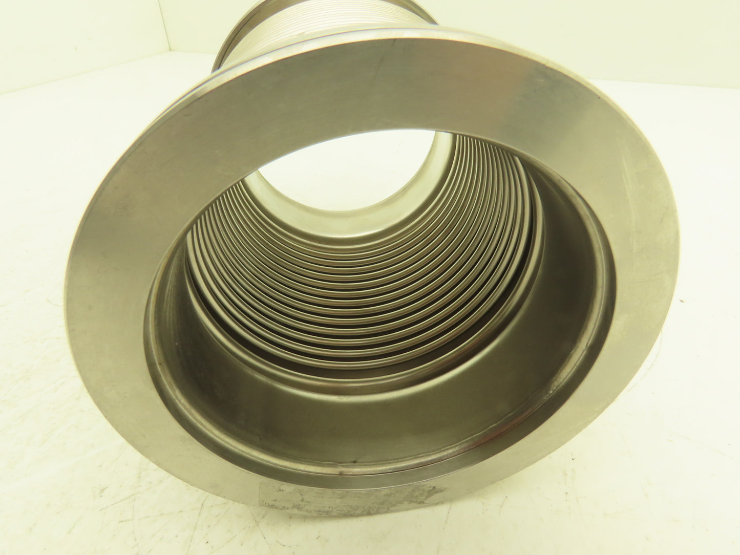 Pfeiffer 2FC-ISO-400-4 ISO-K Flexible Coupling Bellows 4"ID 7"Length 5"OD-Flange