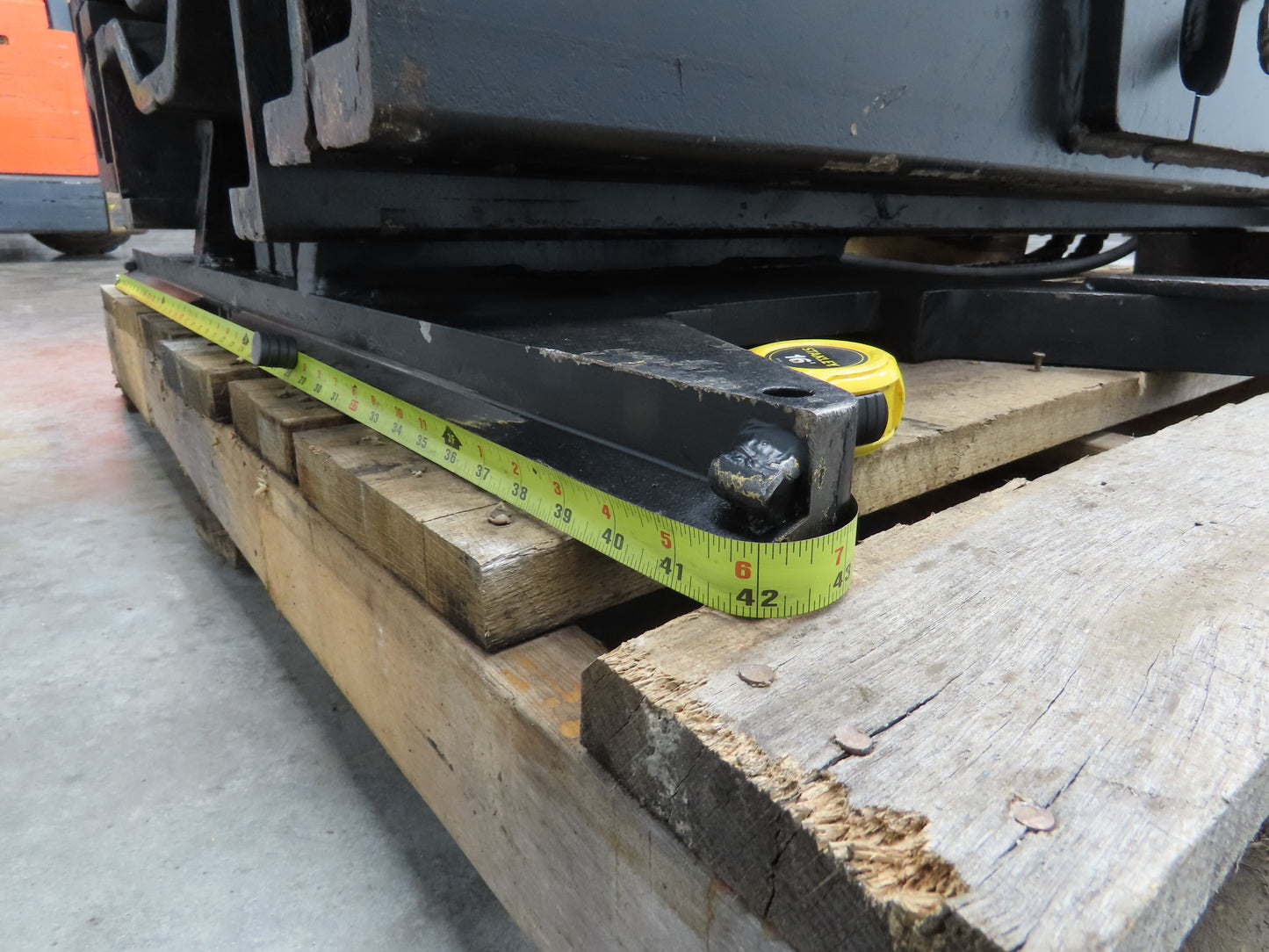 Yale ERC080HDN36SE092EE Forklift Mast 3 Stage 3 Lever 172" Lift 7250lb Class 2