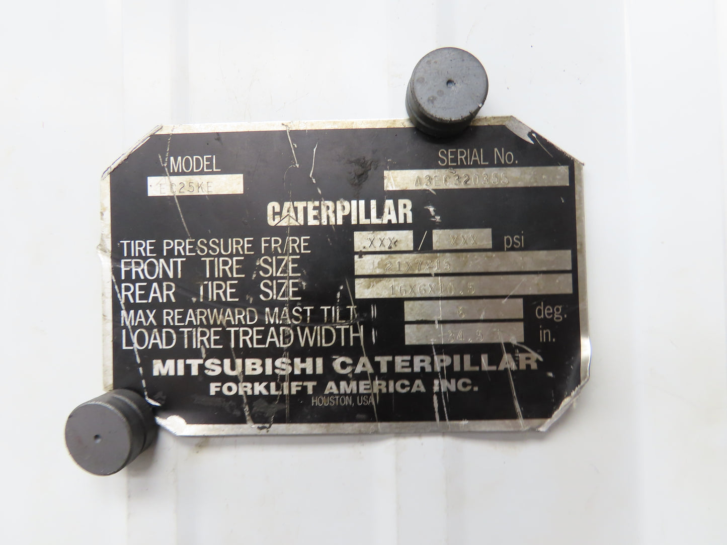 Caterpillar EC25KE Electric Forklift Brake Pedal Master Cylinder Assembly