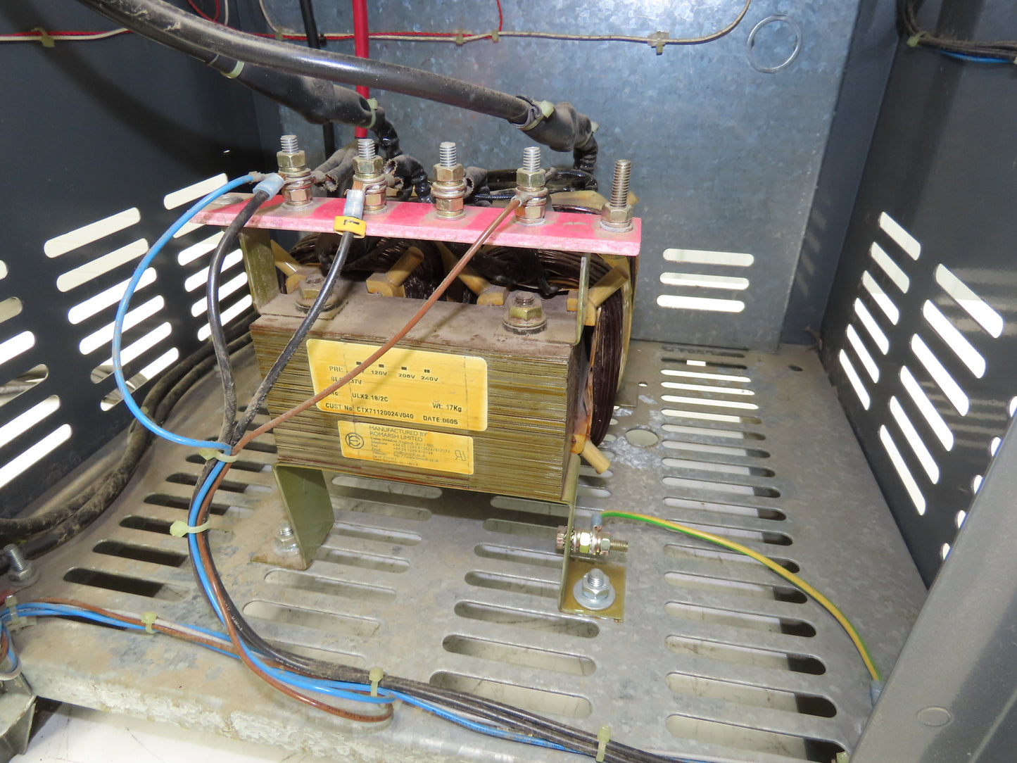 GNB SCR20012260S1L SCR200 Forklift Battery Charger 24V 260Ah 120/208/240V 1Ph