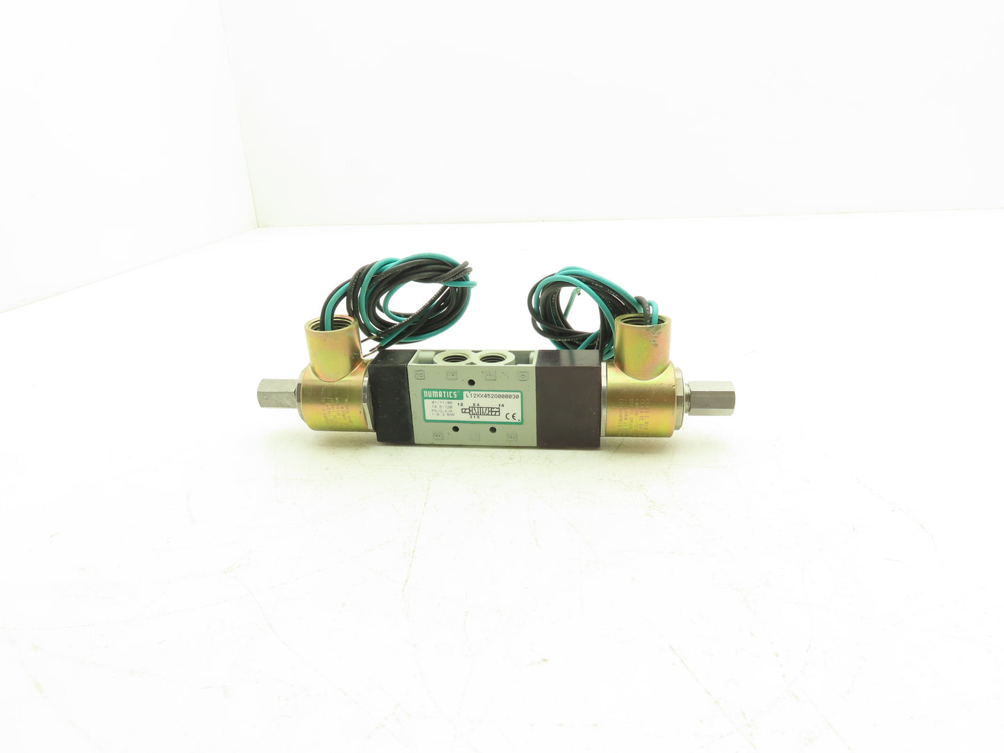 Numatics L12XX452O000030 Pneumatic Solenoid Directional Valve 14.5-120 PSIG Air