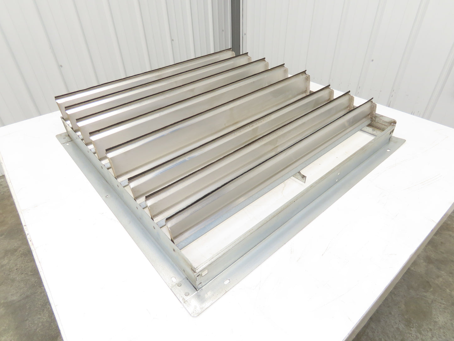 30x30" Aluminum Louvered Fan Shutter Felt Tip Gravity Louvers