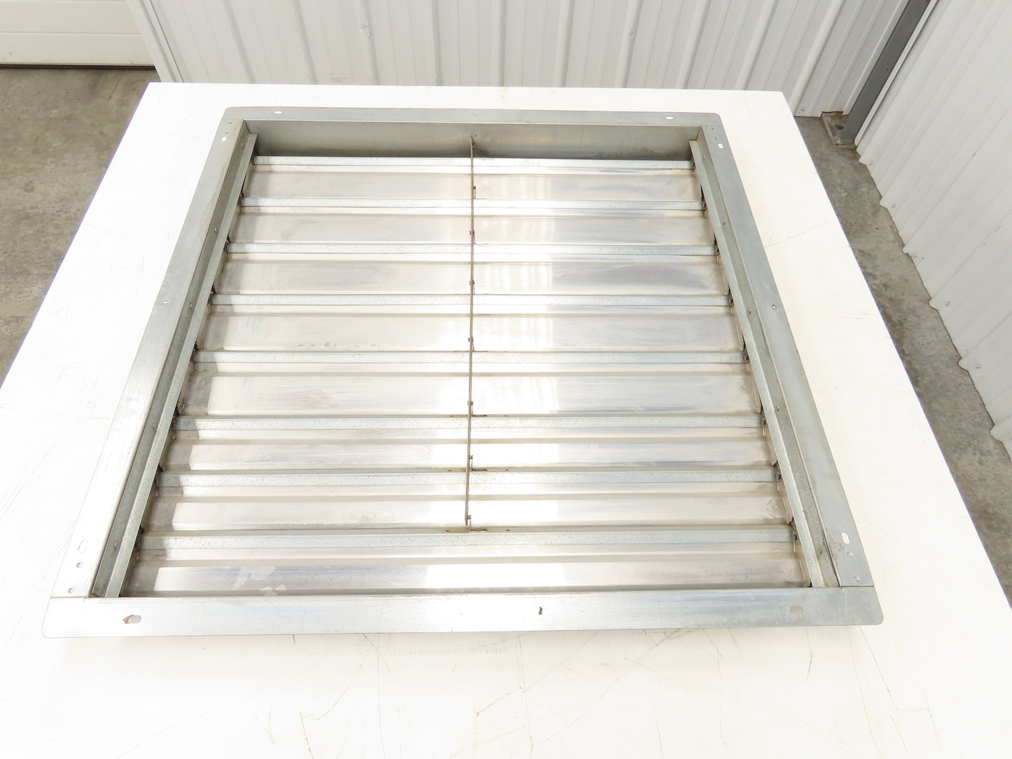 30x30" Aluminum Louvered Fan Shutter Felt Tip Gravity Louvers