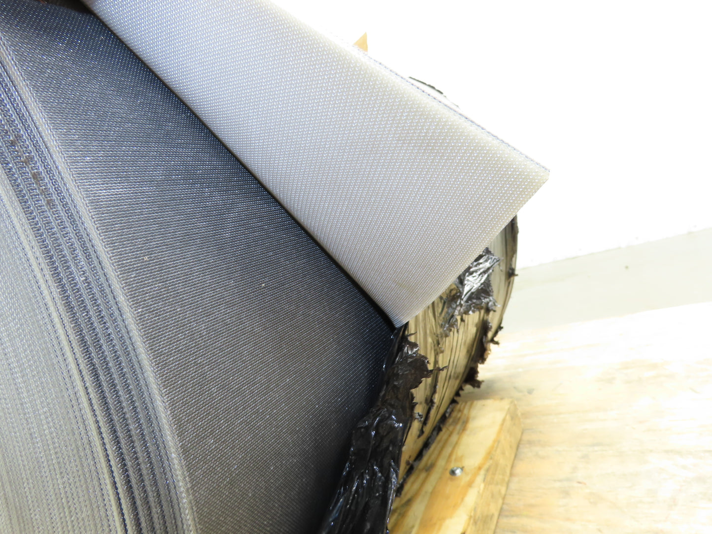 Nitta BLC-18DKF2 24"W x 187' Accumulation Conveyor Belt Black PVC