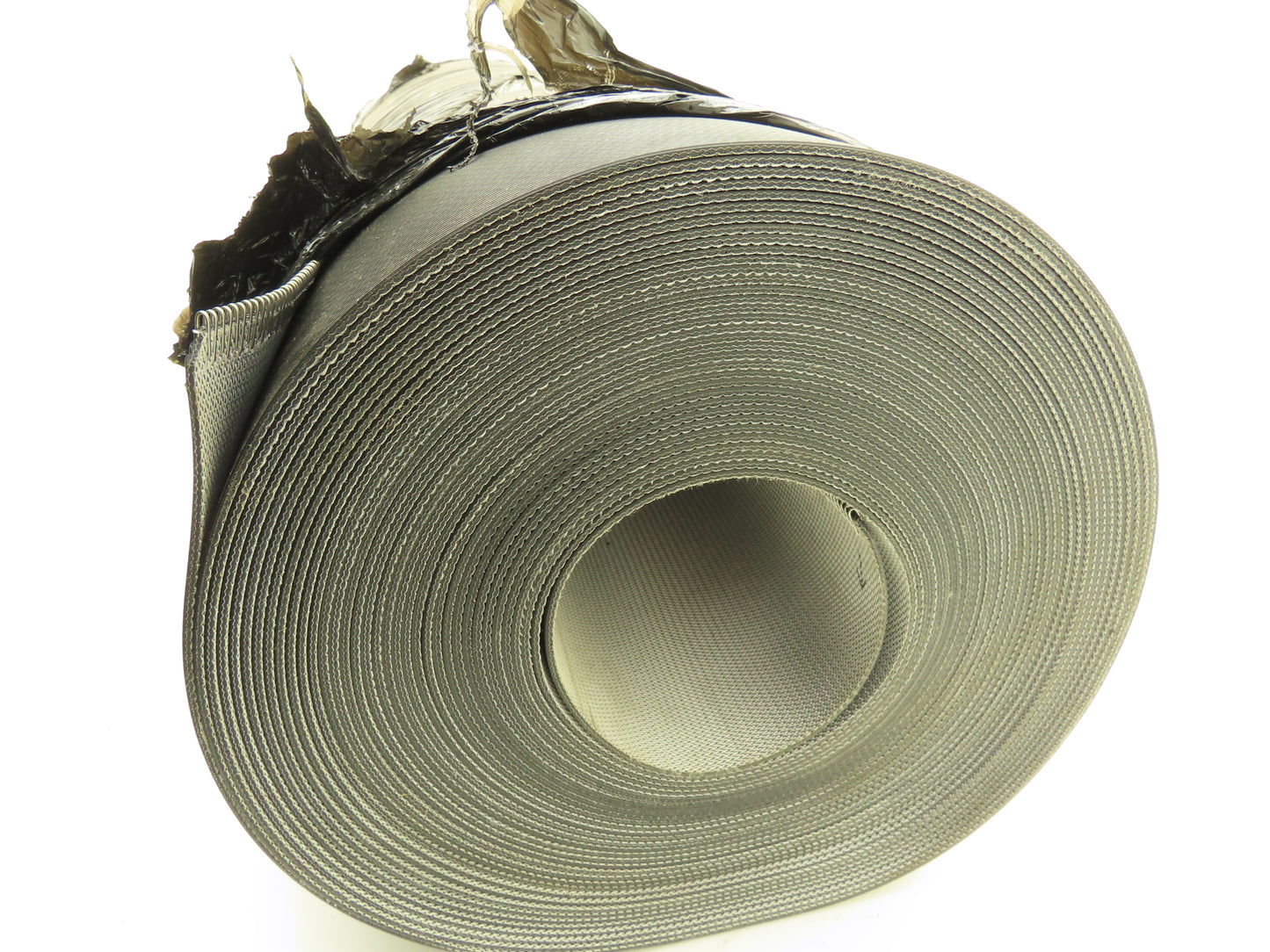 Hytrol 30"W x 75' 3" Grooved Rubber Conveyor Belt Laced 2-Ply Black 2PL100/GP/0