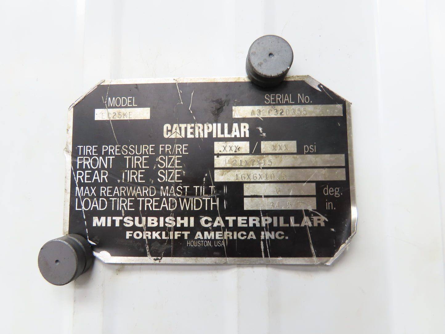 Husco 5000CC-C23 G Hydraulic 3-Spool Forklift Mast Control Valve Off EC25KE