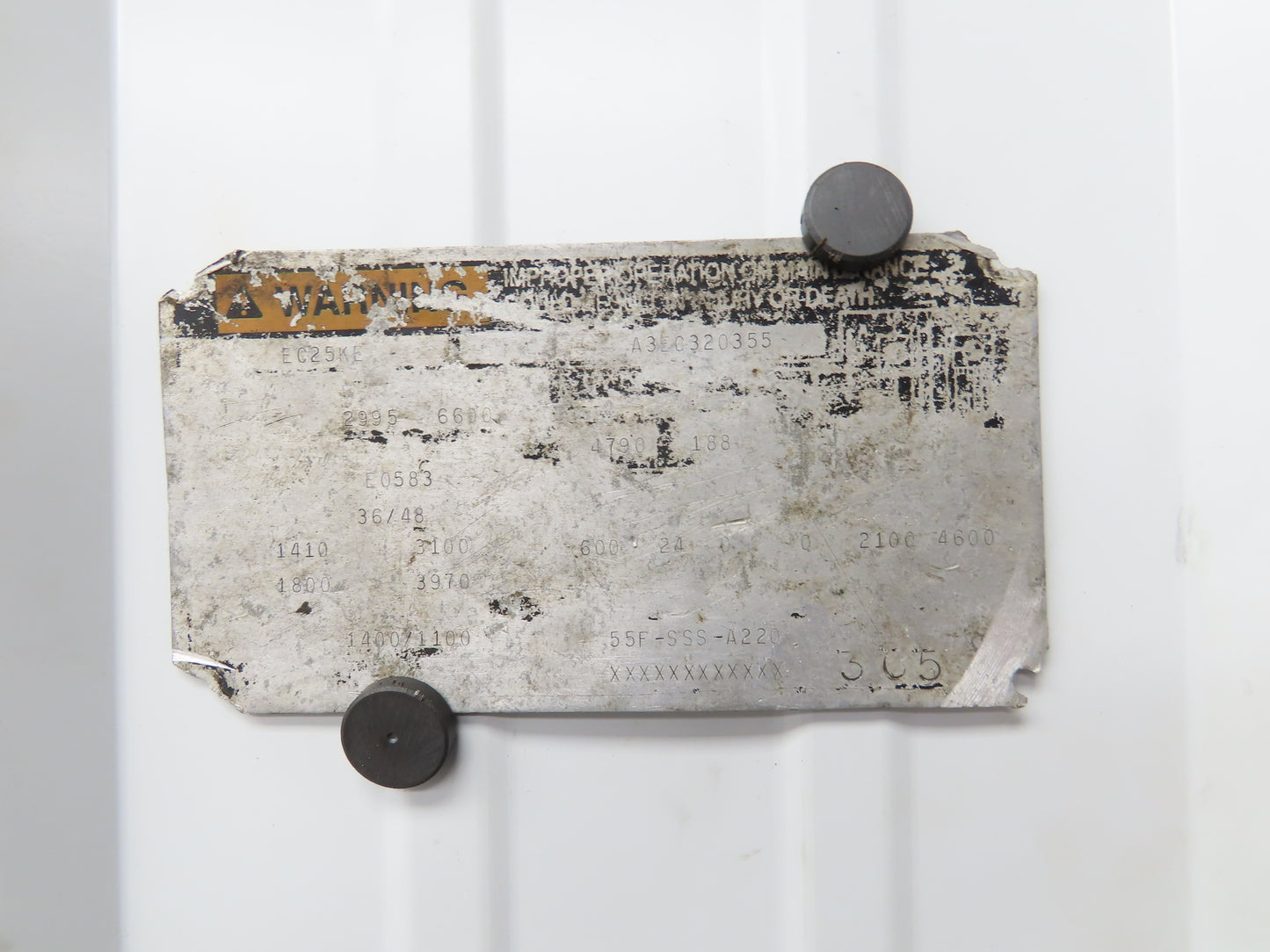 Husco 5000CC-C23 G Hydraulic 3-Spool Forklift Mast Control Valve Off EC25KE