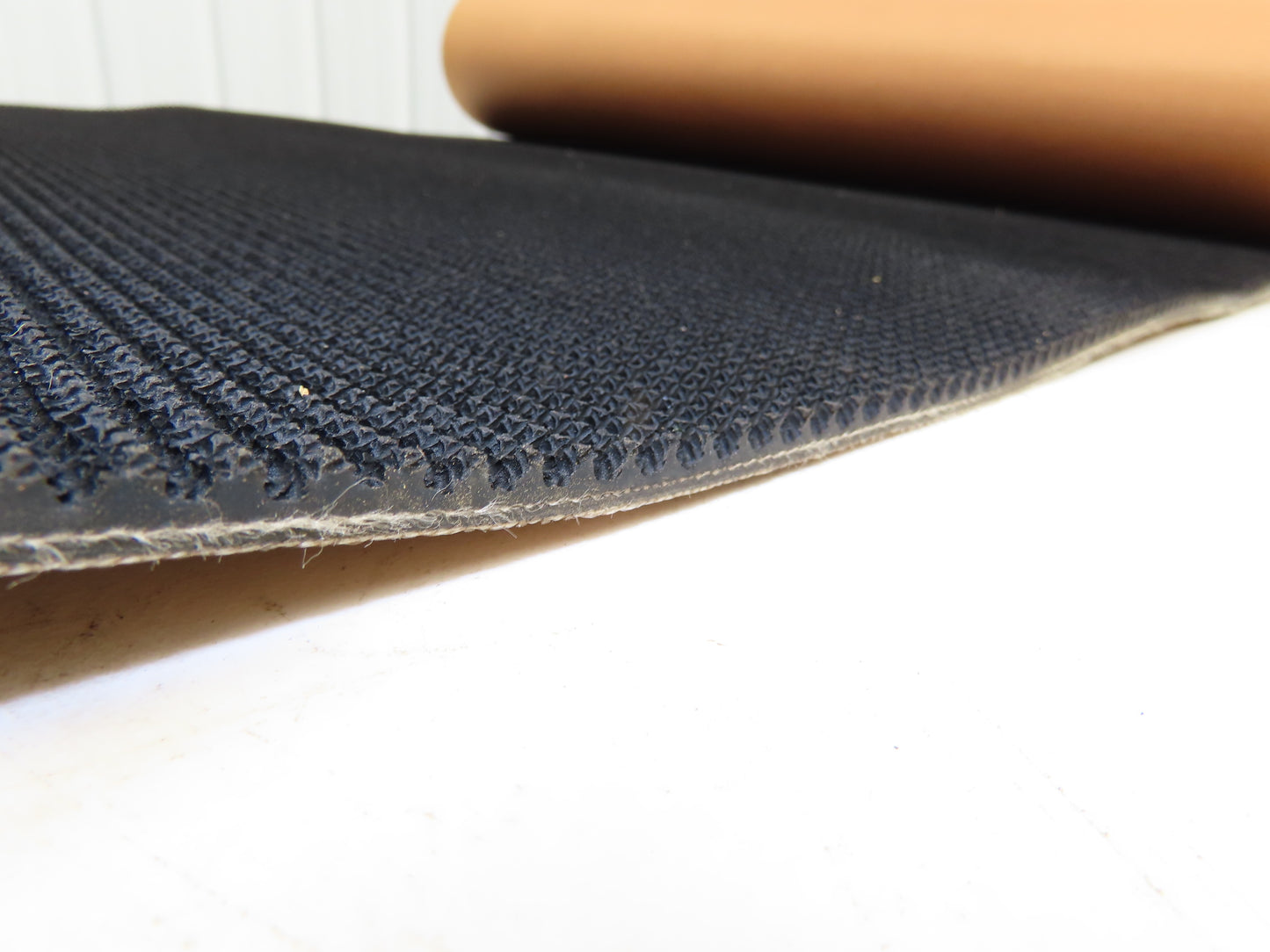 34"W x 11' 8" Grip-Top Incline Conveyor Belt Laced 2-Ply Black Rubber PHR2-160