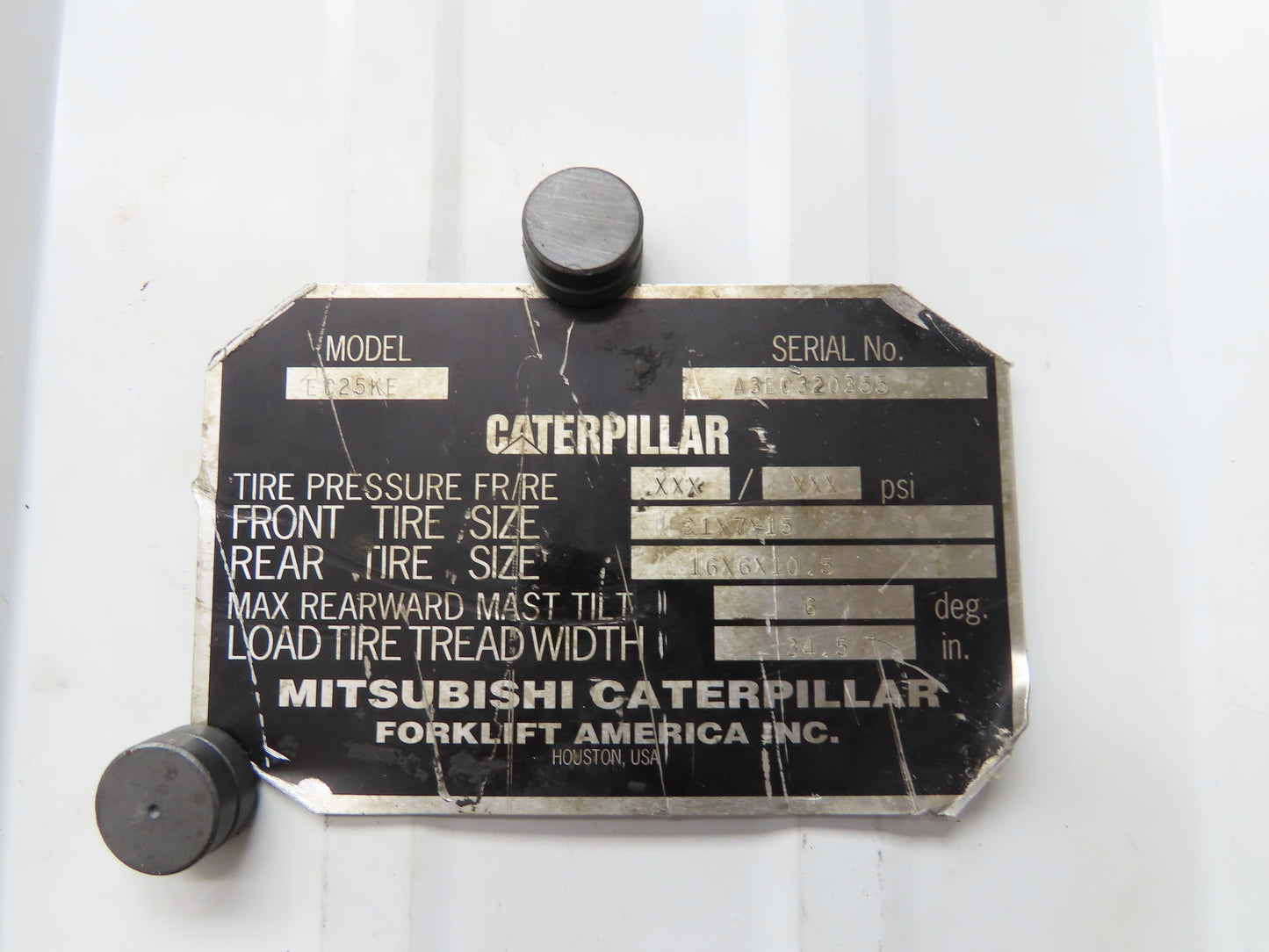 Caterpillar EC25KE Forklift Front Dual Wheel Drive Axle Assembly 6-Lug