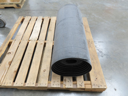 36"W x 41' Grip-Top Incline Conveyor Belt Laced Black Rubber
