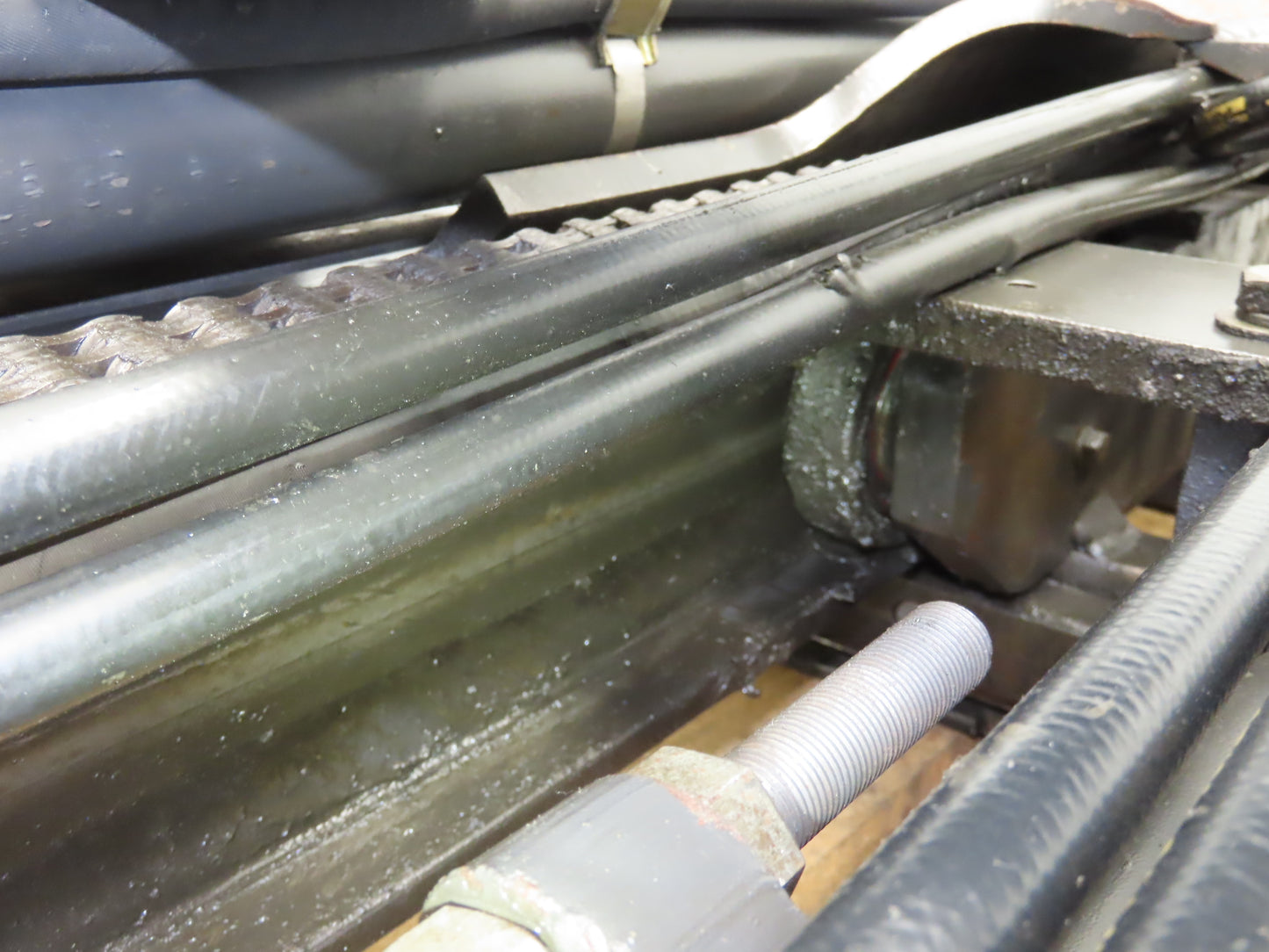 Caterpillar EC25KE Forklift Mast 188" 3-Stage Side Shift Tilt 3970lbs Class 3