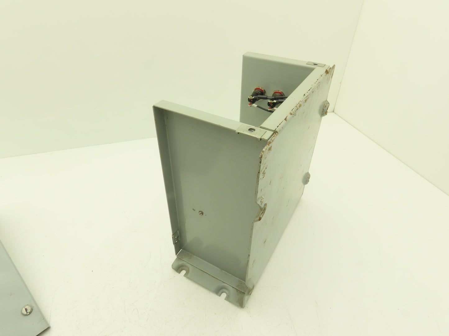 Versatex VM/43E/2/NAF3EFX Power Capacitor Enclosed Unit 2kvar 480V 3PH