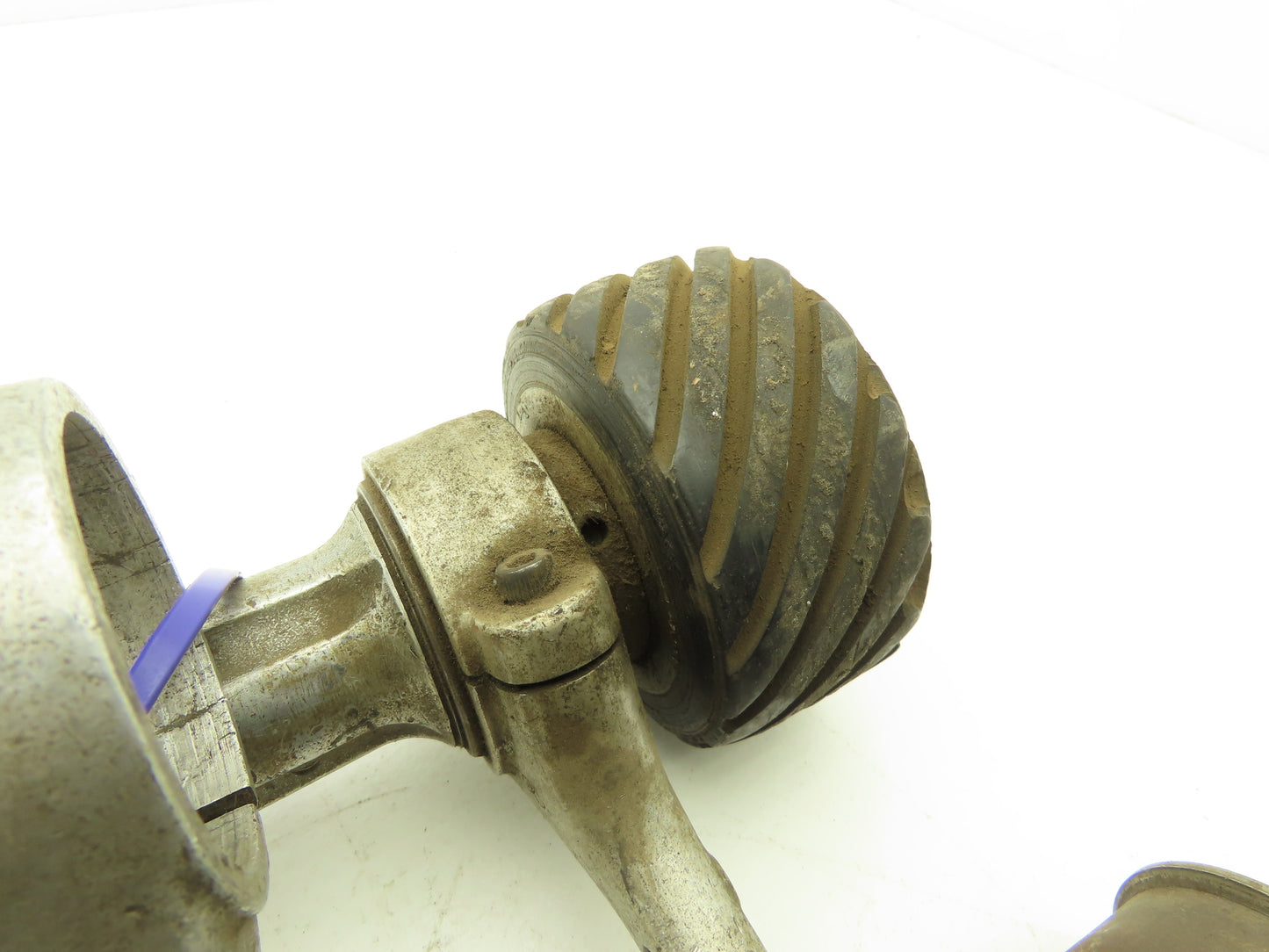 Buckeye Tools NA Pneumatic Drive Hand Held Sanding Tool 2" Drive Wheel & Idler