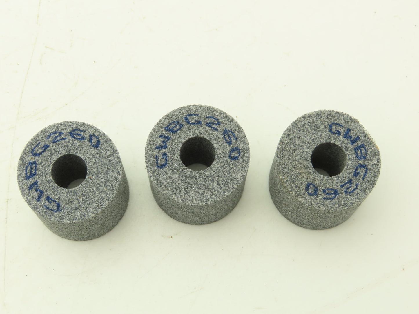 Norton GWBG260 Grinding Wheel 1.125" OD x 1"W x 3/8" ID  Alundum Lot of 32