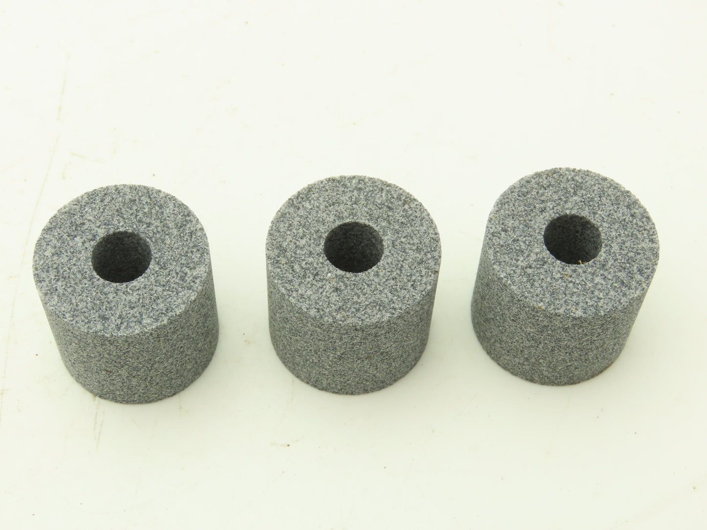Norton GWBG260 Grinding Wheel 1.125" OD x 1"W x 3/8" ID  Alundum Lot of 32