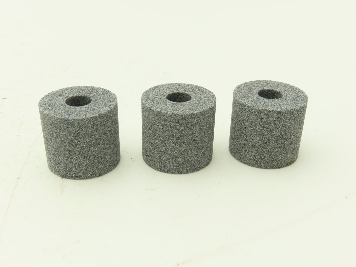 Norton GWBG260 Grinding Wheel 1.125" OD x 1"W x 3/8" ID  Alundum Lot of 32