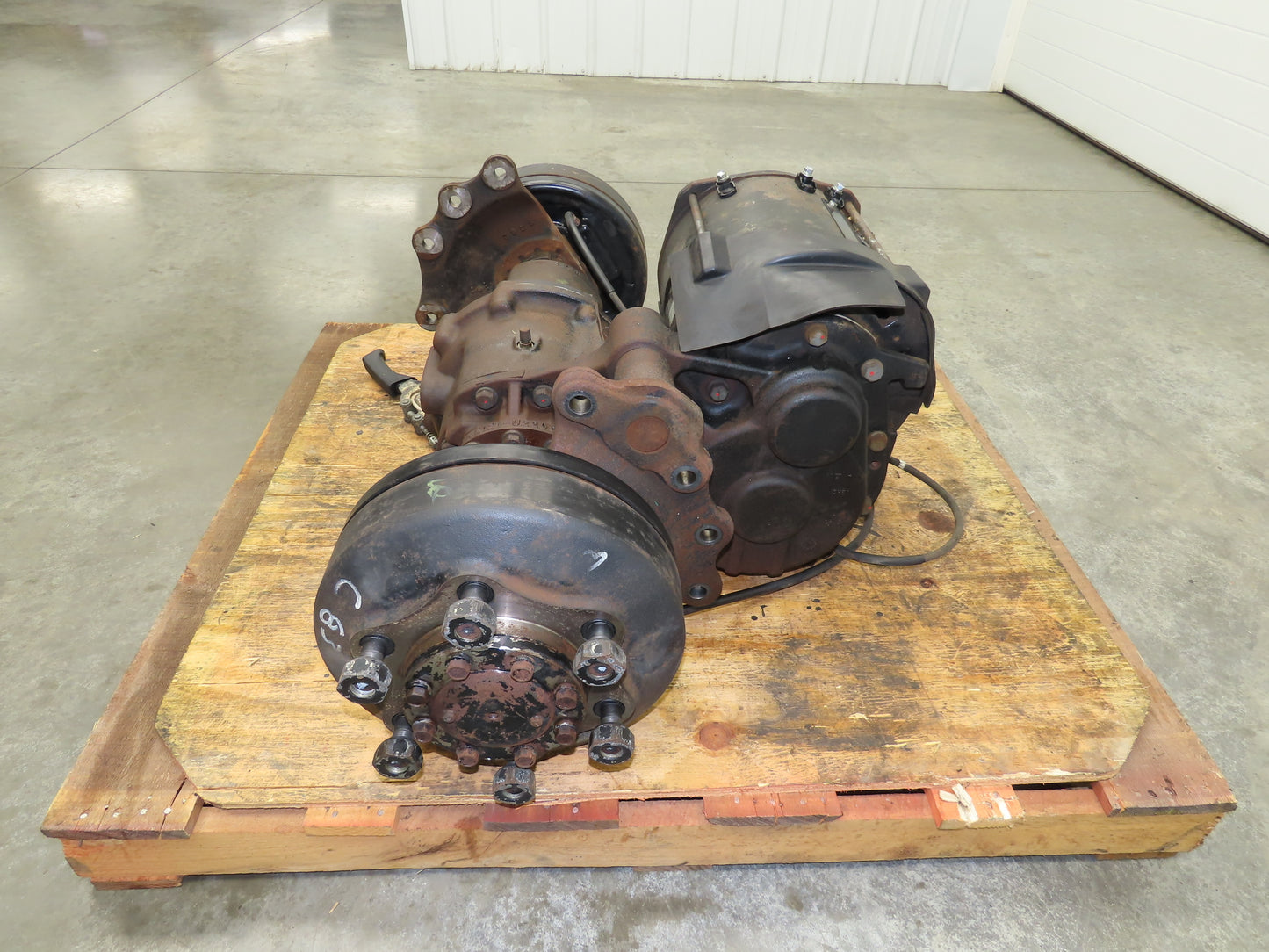 Toyota 14110-21441-71 Electric Forklift Motor Drive Front Axle 6 Lug Off 7FBCU25