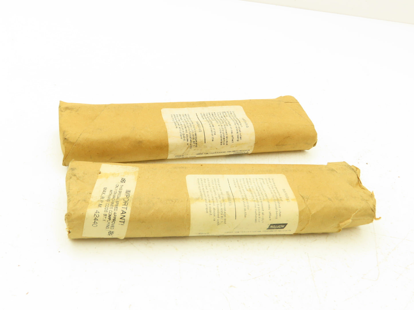 Norton GWBG260 Grinding Wheel 1.125" OD x 1"W x 3/8" ID  Alundum Lot of 31