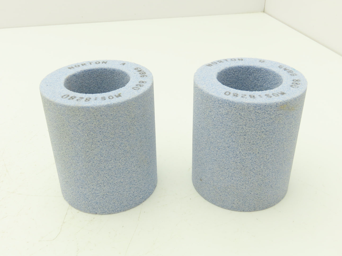 Norton GWBG 880 Alundum Grinding Wheel 3x7x1-3/4" Lot of 2 Sets