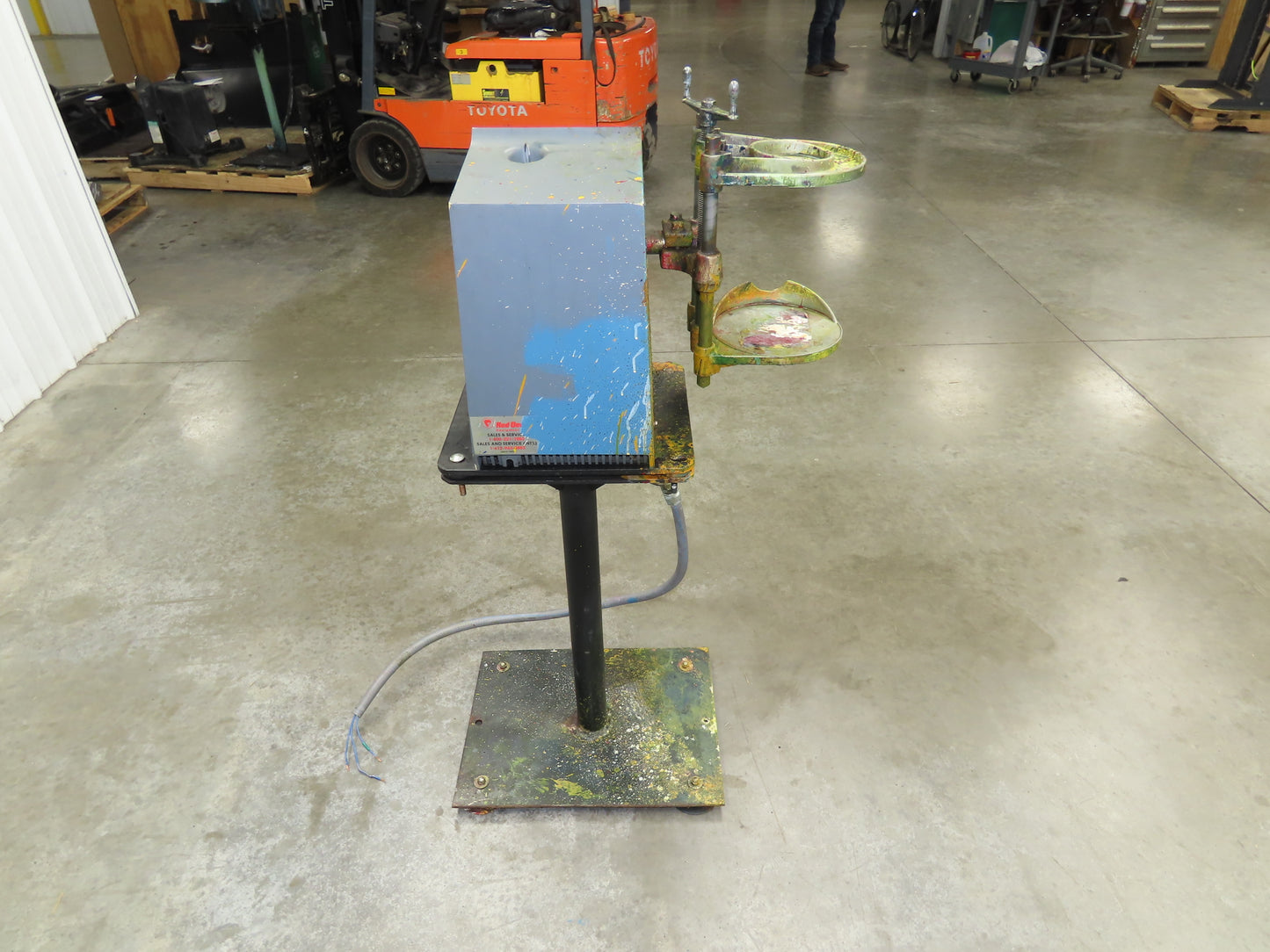 Red Devil Paint Shaker 1 Gallon 115V 1Ph Single Arm Explosion Proof